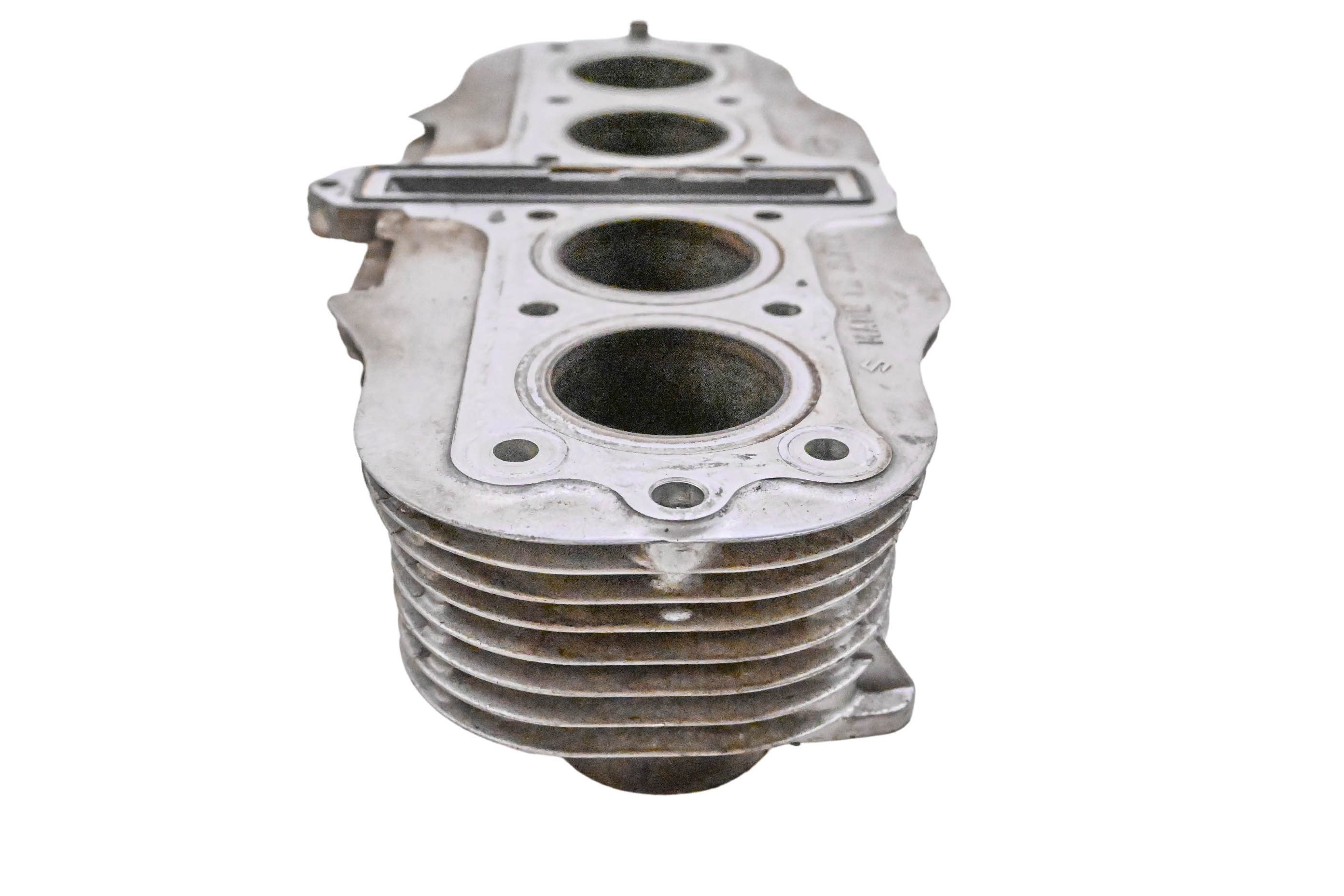 80 Suzuki GS550L Cylinder