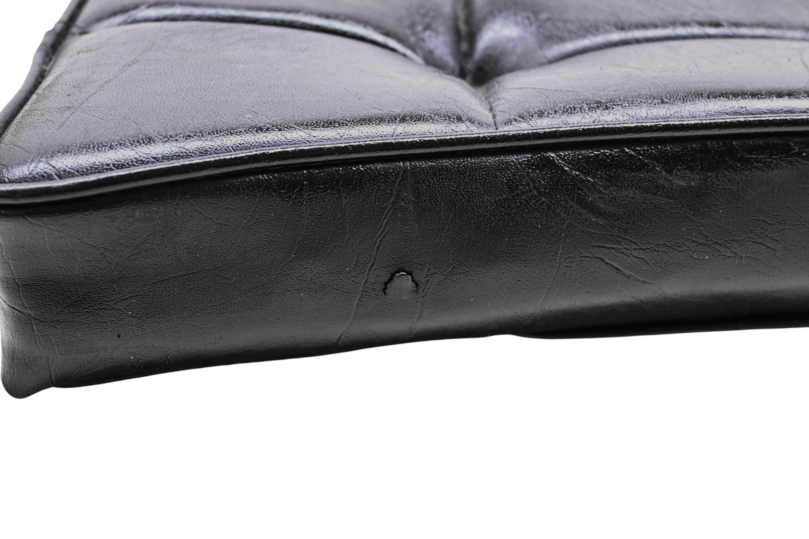 80 Suzuki GS550L Passenger Seat Back Rest