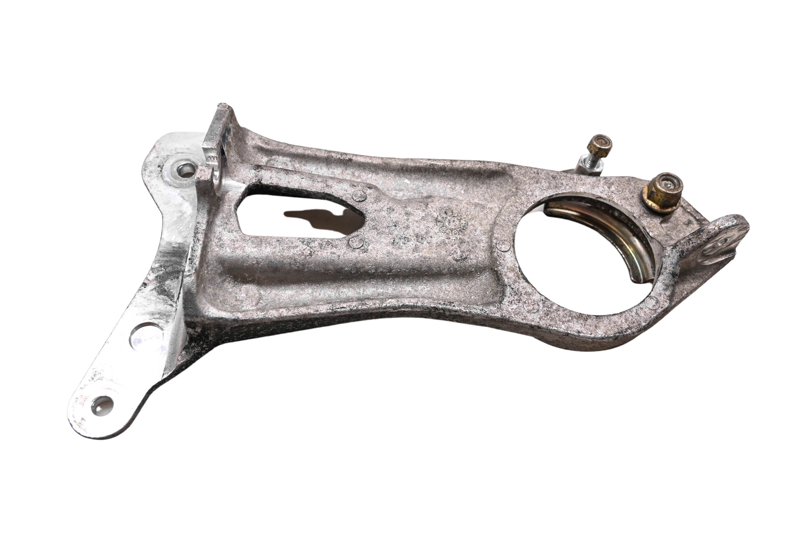 16 Ski-Doo Summit X T3 800R E-Tec Driven Pulley Support Bracket Mount 154"