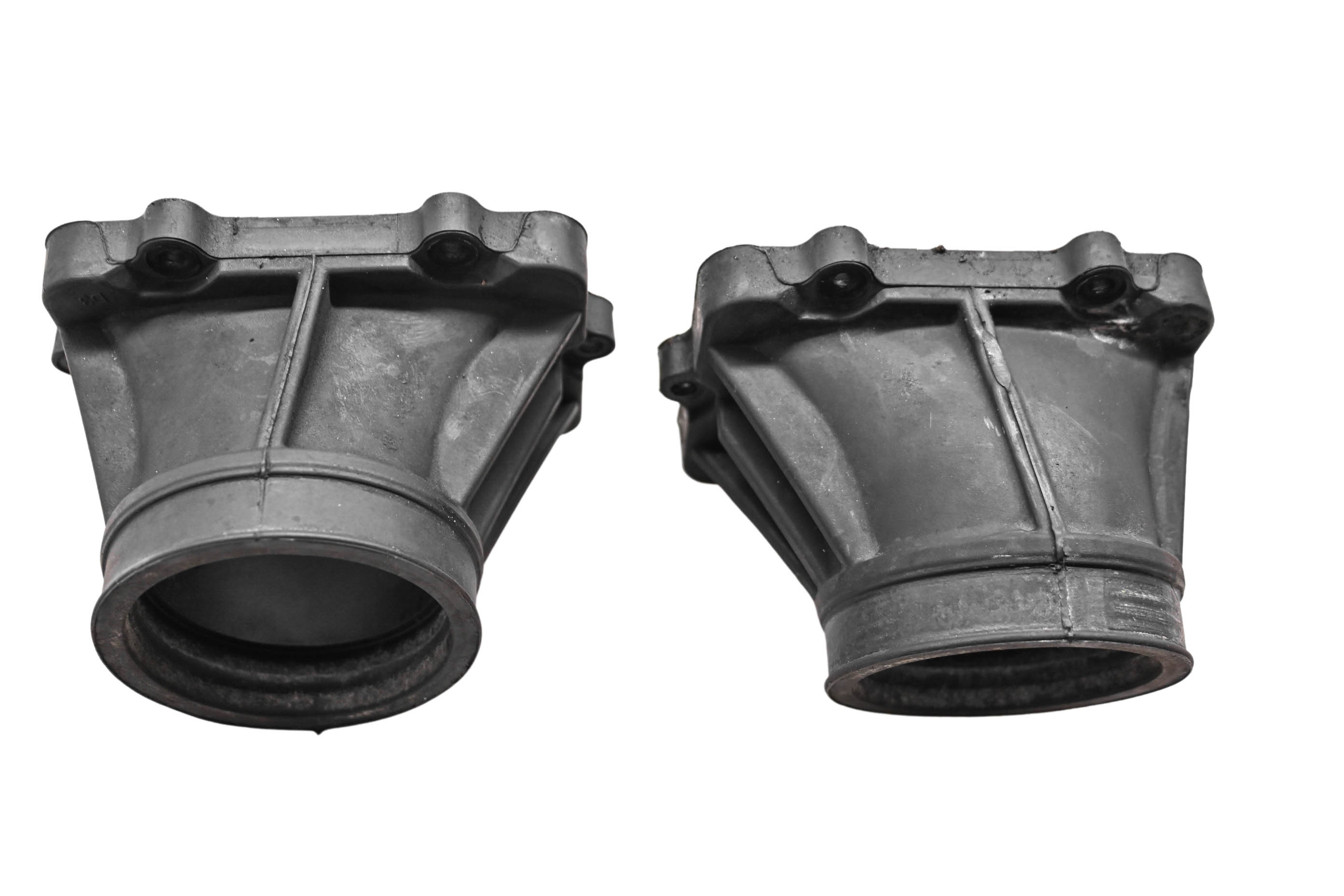 16 Ski-Doo Summit X T3 800R E-Tec Intake Manifold Carburetor Boot 154"