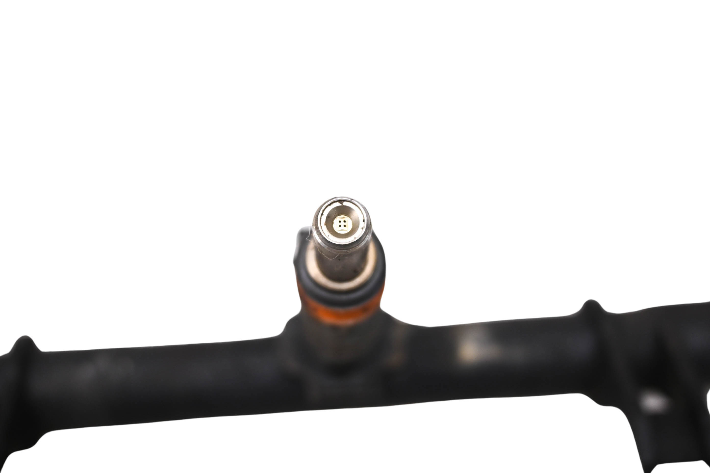 05 Sea-Doo RXT 215 Fuel Rail & Injectors