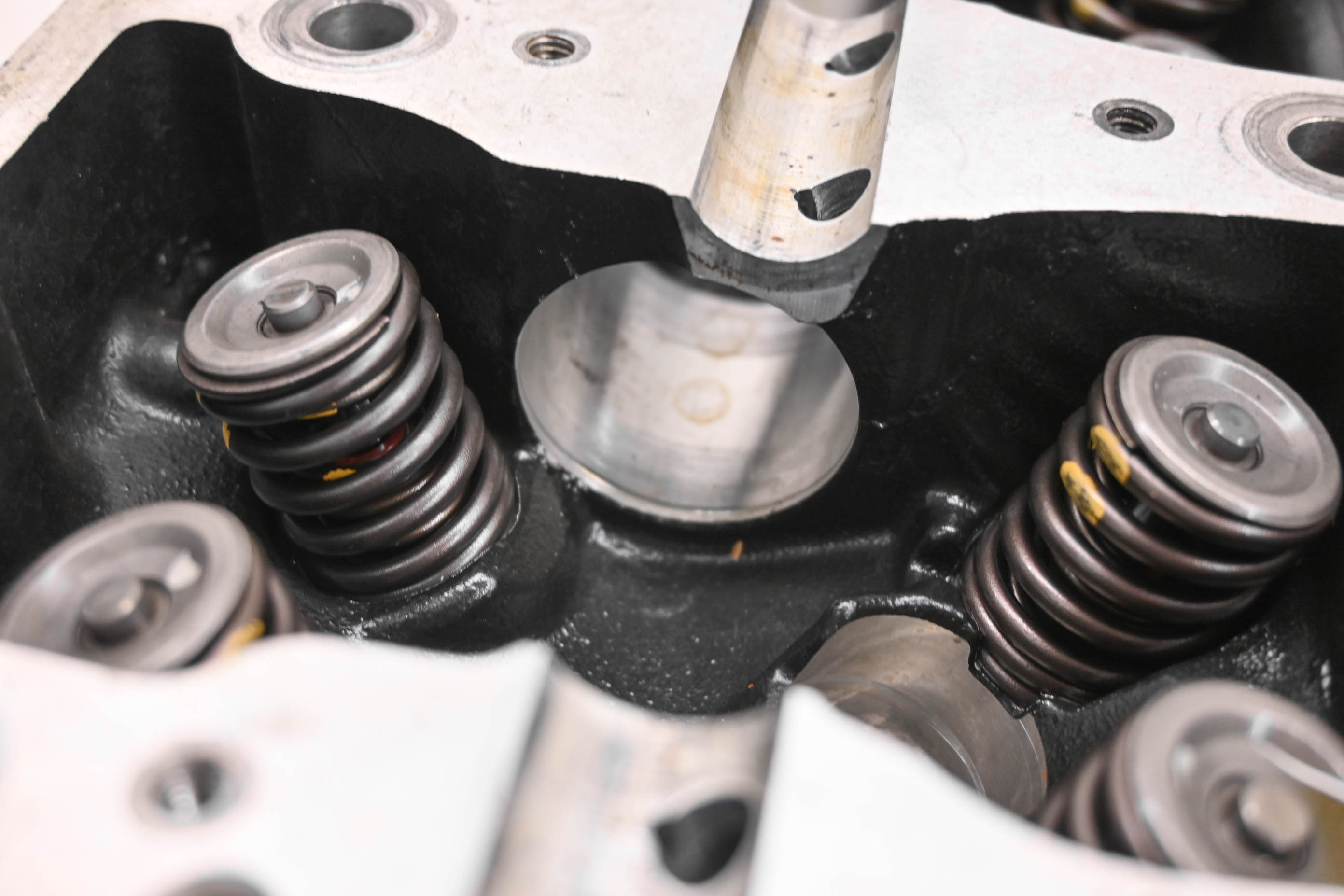 05 Sea-Doo RXT 215 Cylinder Head