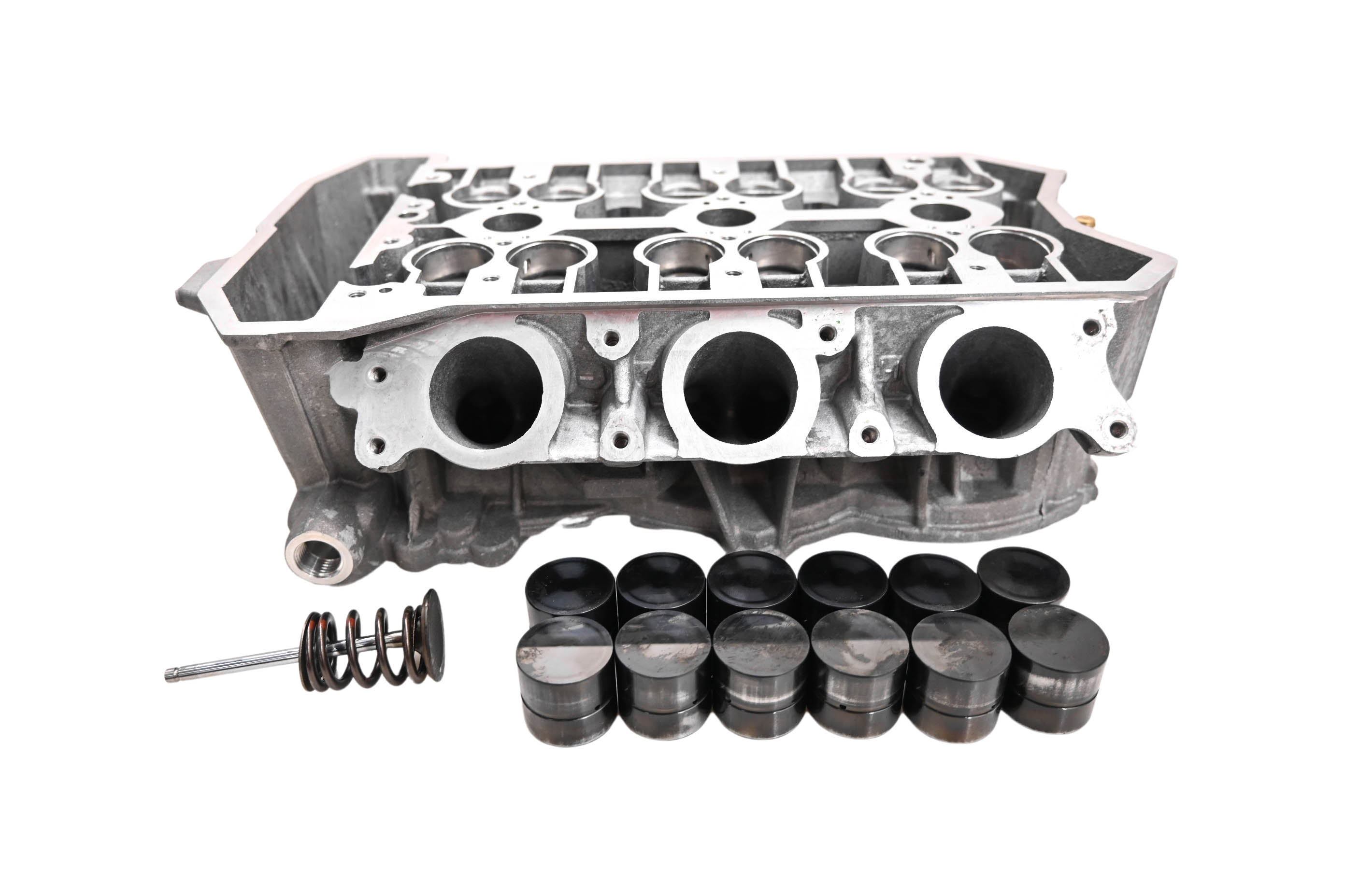 15 Sea-Doo Spark 900 HO Cylinder Head