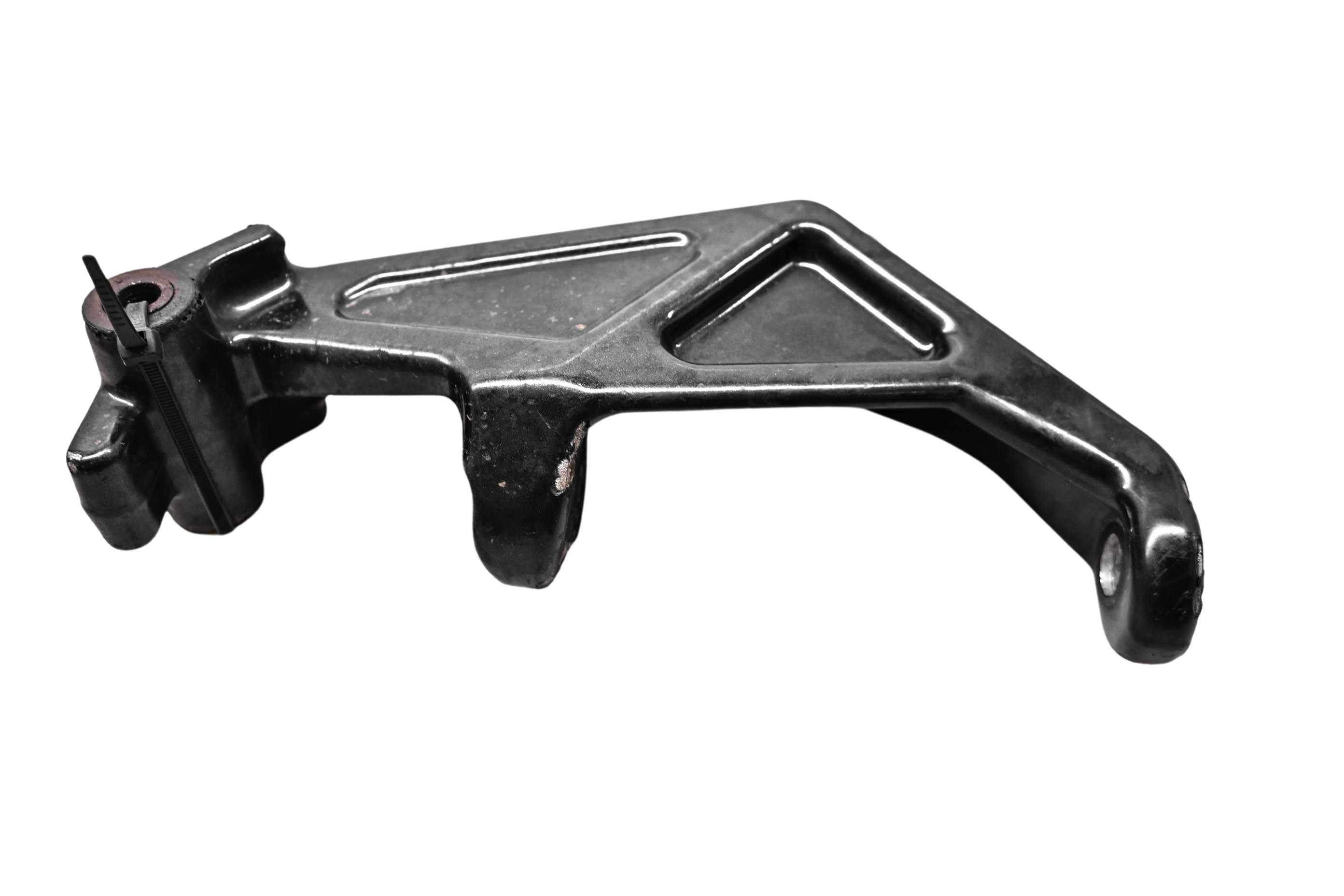 10 Ski-Doo Renegade X 800R E-Tec Front Right Spindle Knuckle 137"