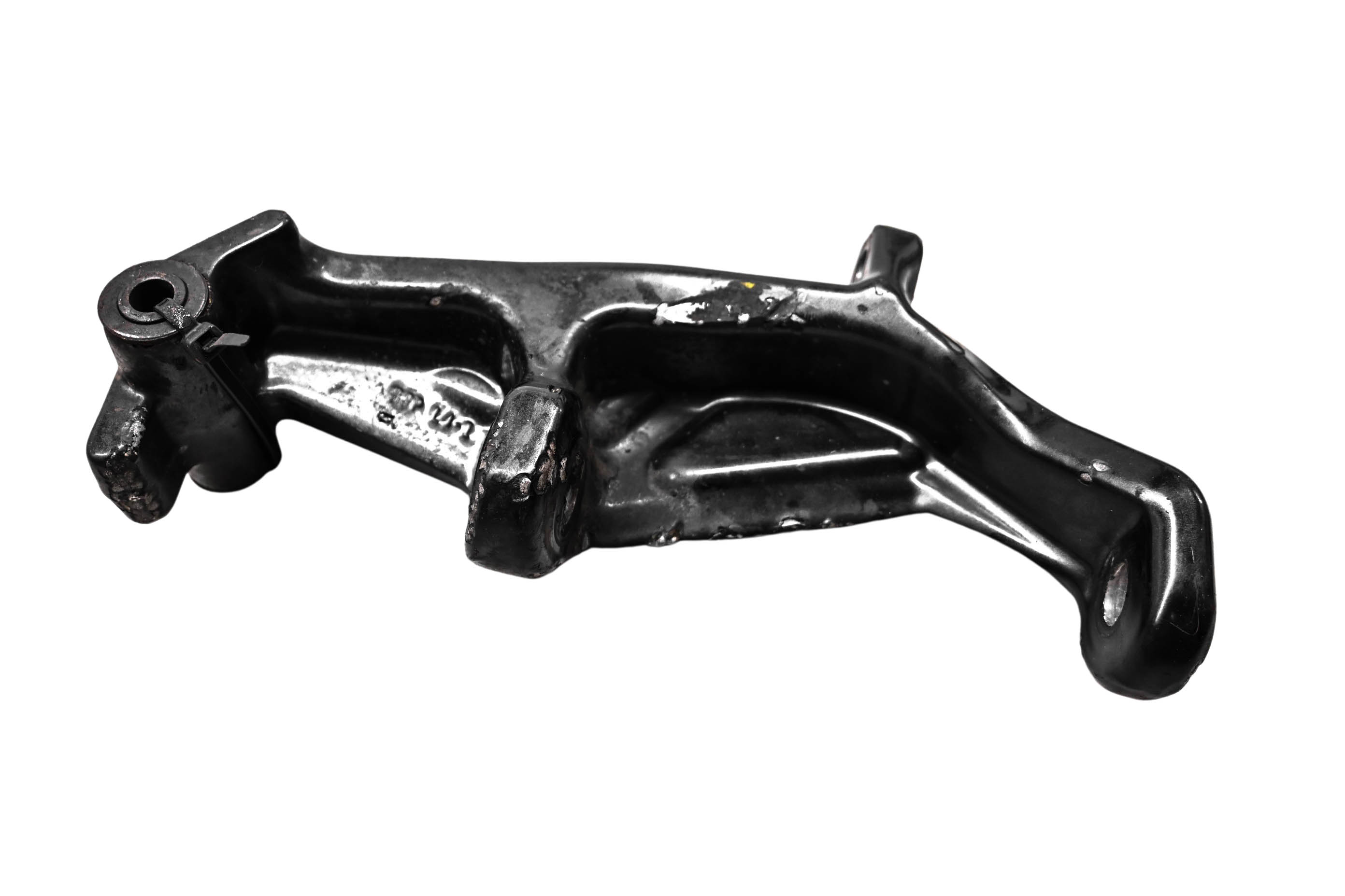 10 Ski-Doo Renegade X 800R E-Tec Front Left Spindle Knuckle 137"