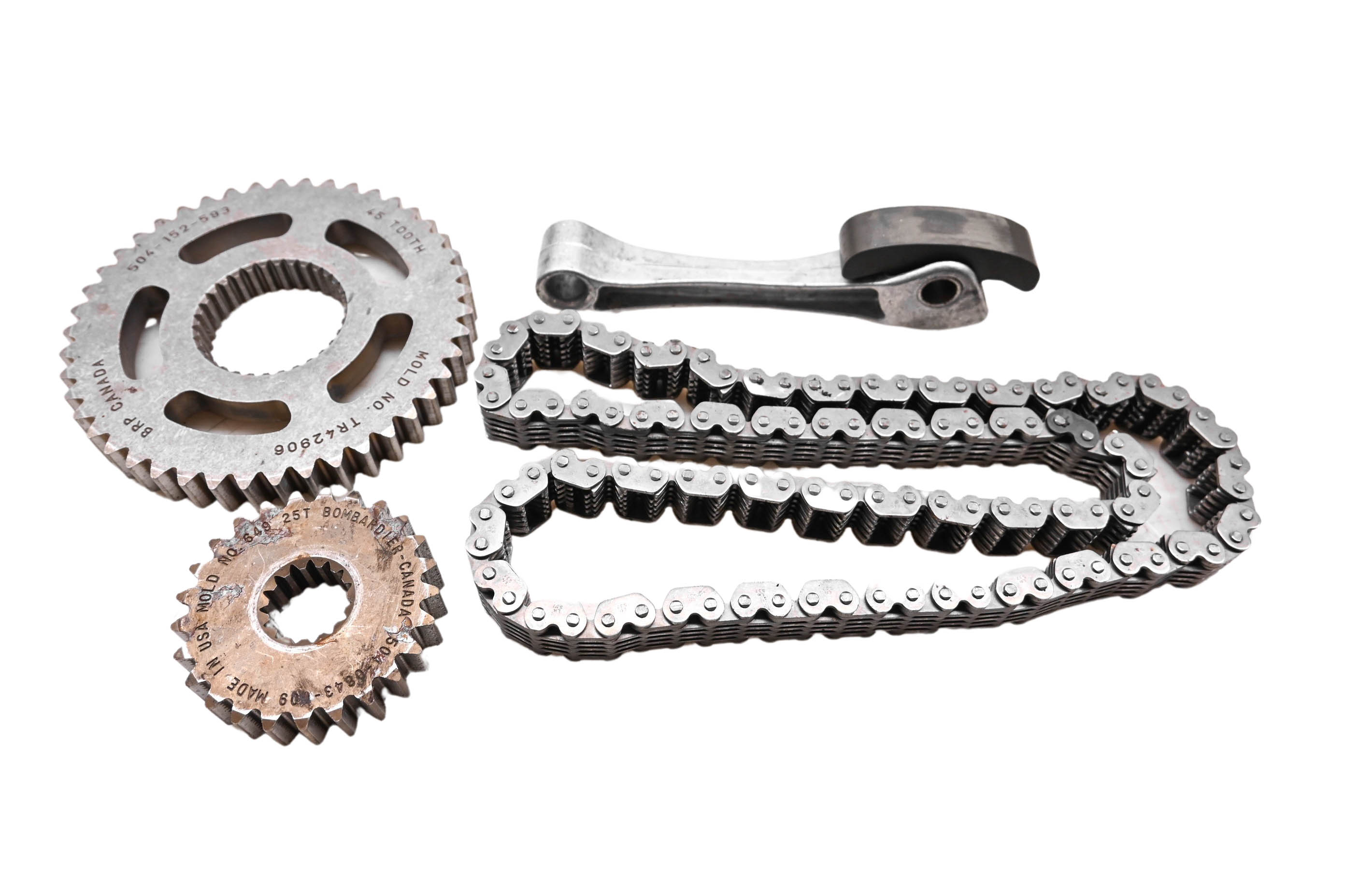 10 Ski-Doo Renegade X 800R E-Tec Chain Case Gears Chain & Tensioner 137"