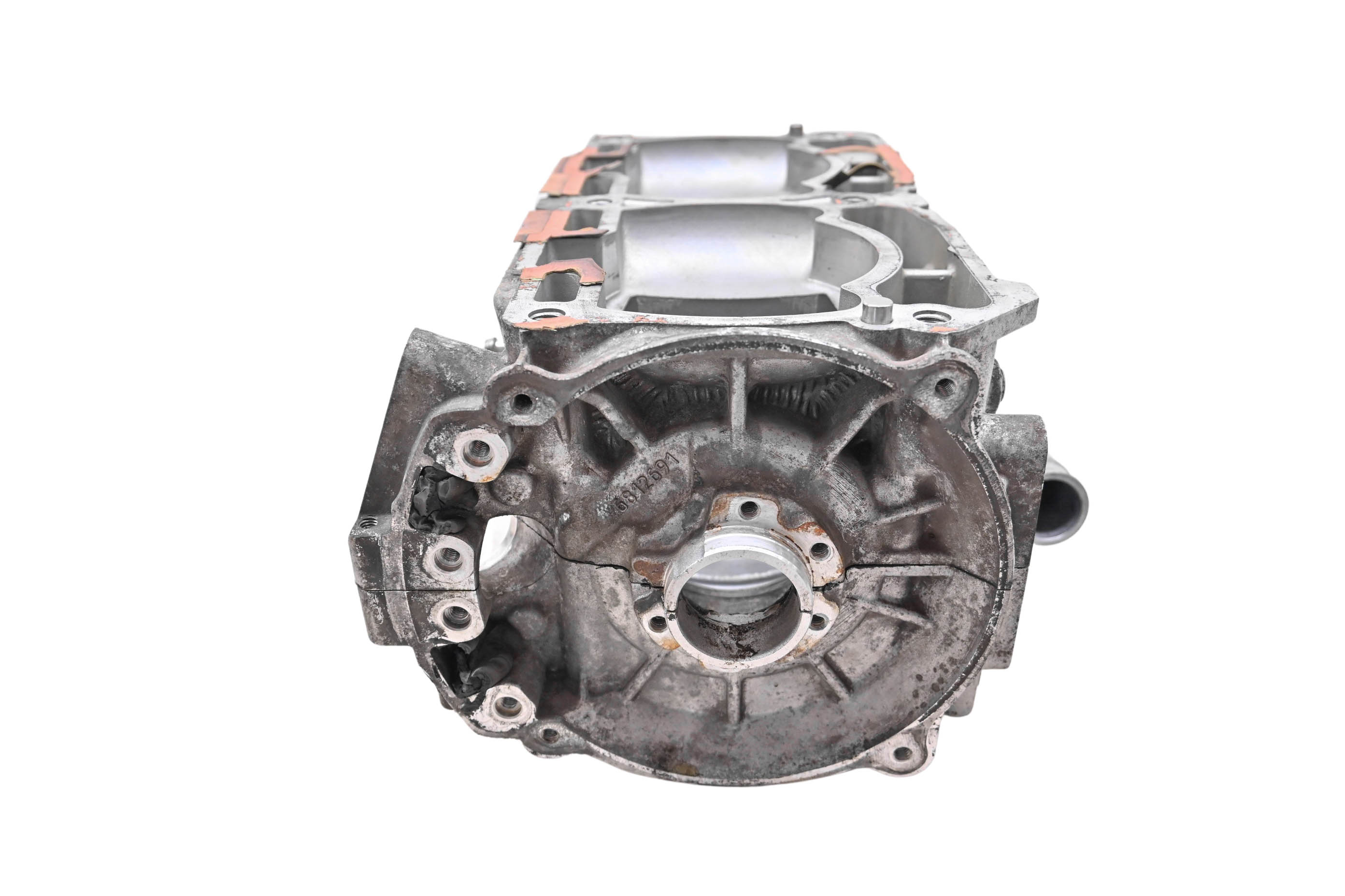 10 Ski-Doo Renegade X 800R E-Tec Crankcase Center Crank Case 137"