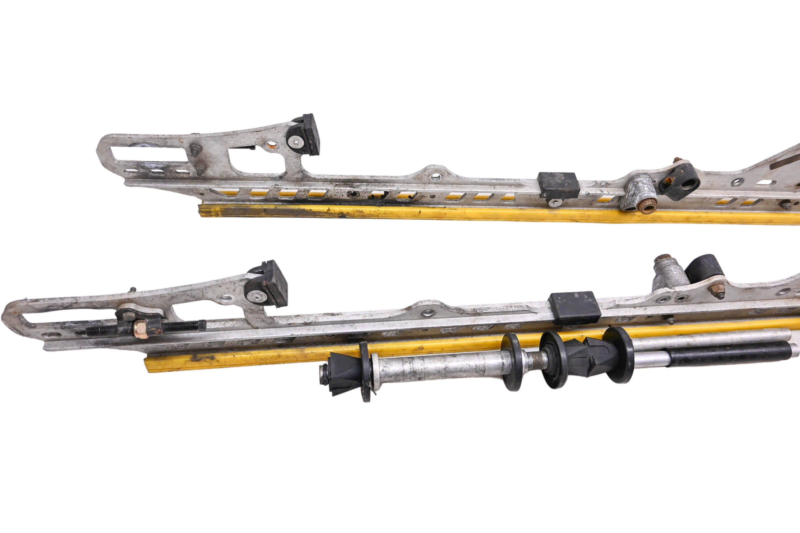 10 Ski-Doo Renegade X 800R E-Tec Rear Suspension Rails Left & Right 137"