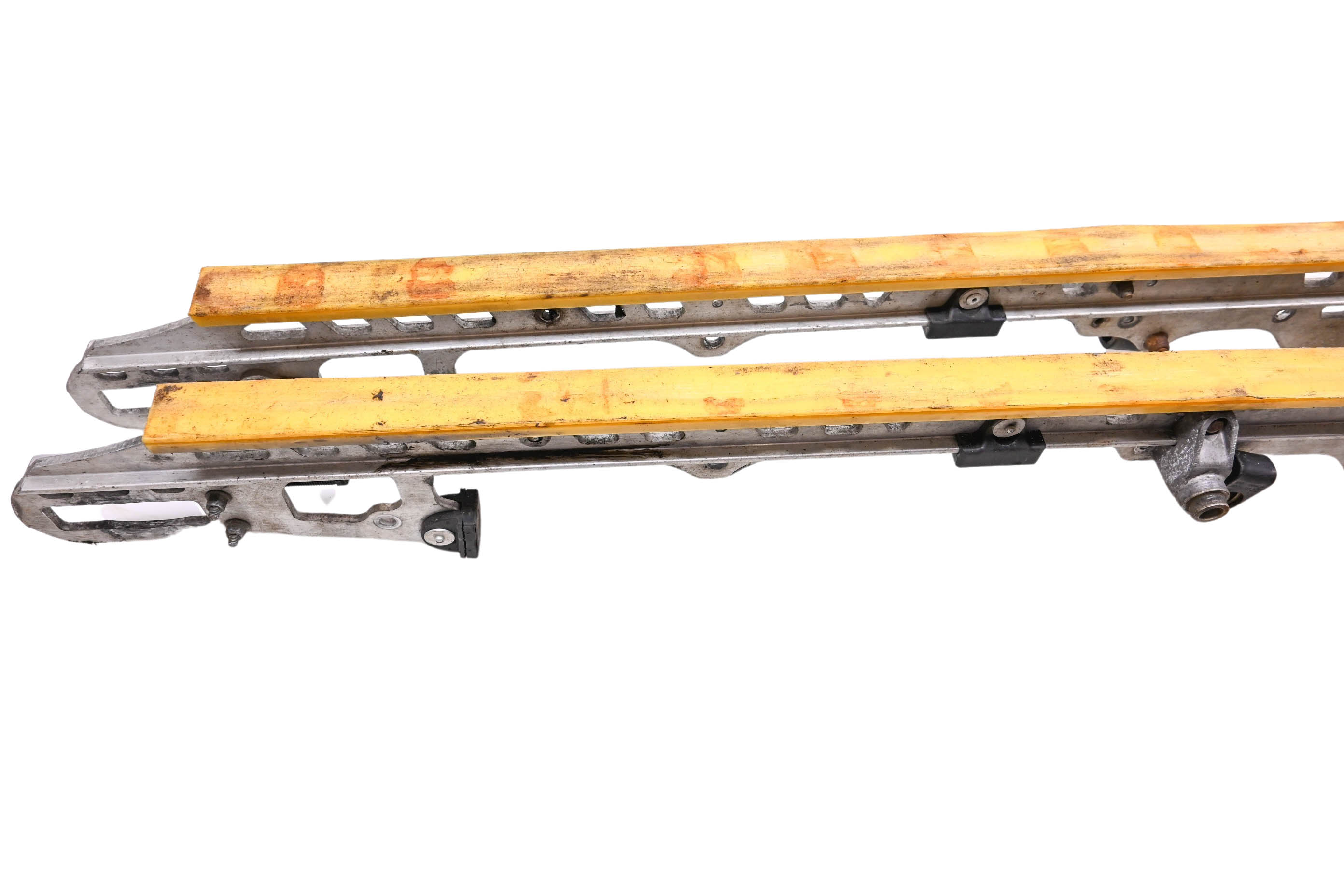 10 Ski-Doo Renegade X 800R E-Tec Rear Suspension Rails Left & Right 137"