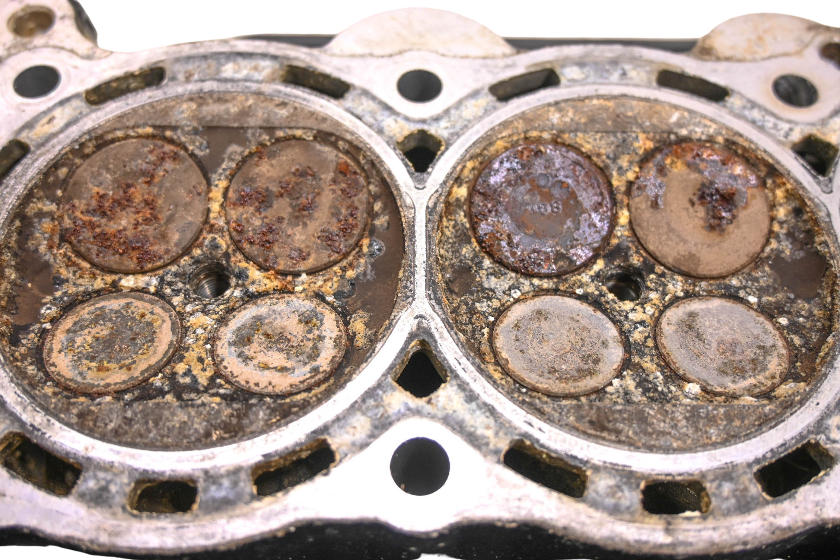 18 Yamaha Waverunner EX Cylinder Head EX1050CT