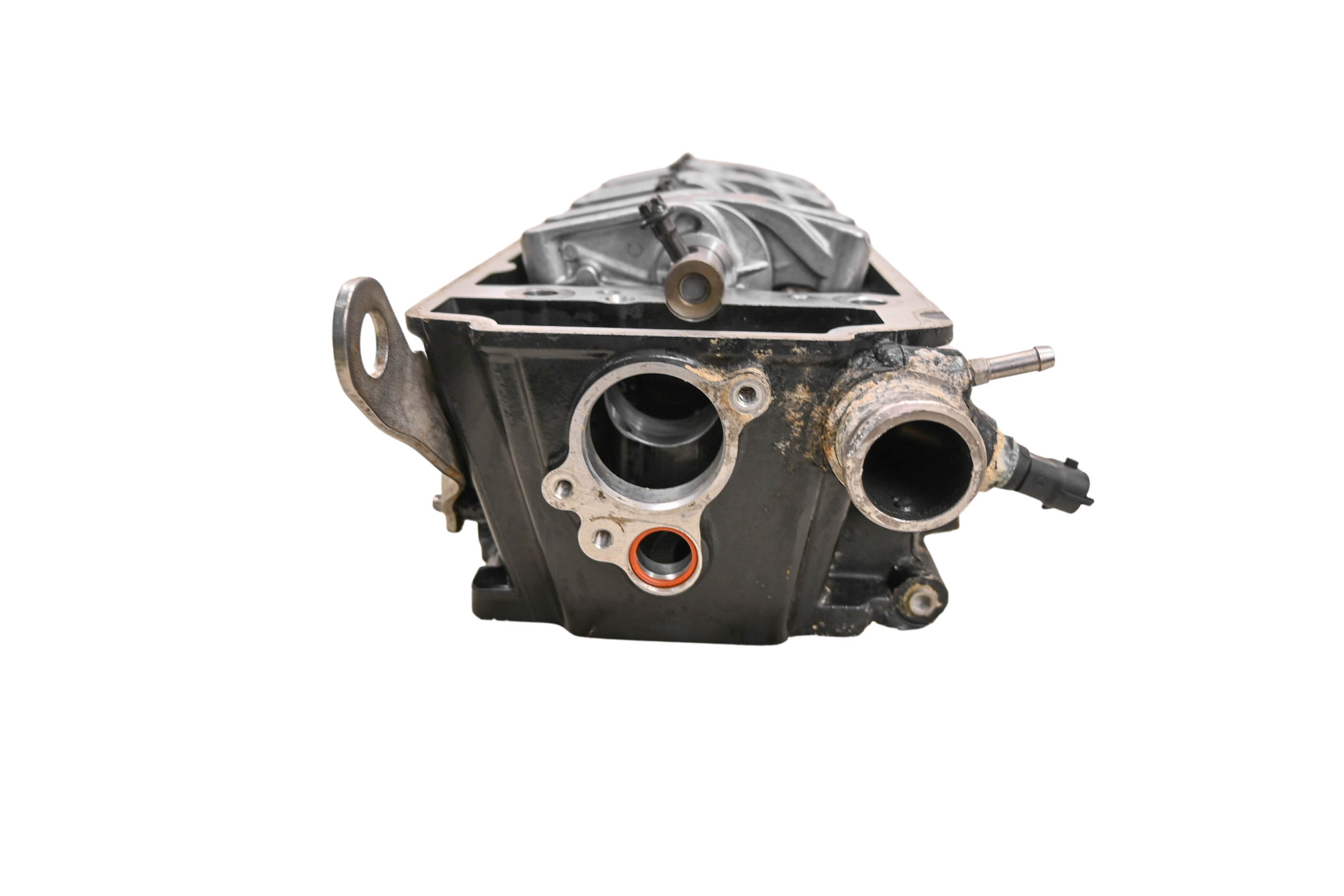 19 Sea-Doo GTI Cylinder Head