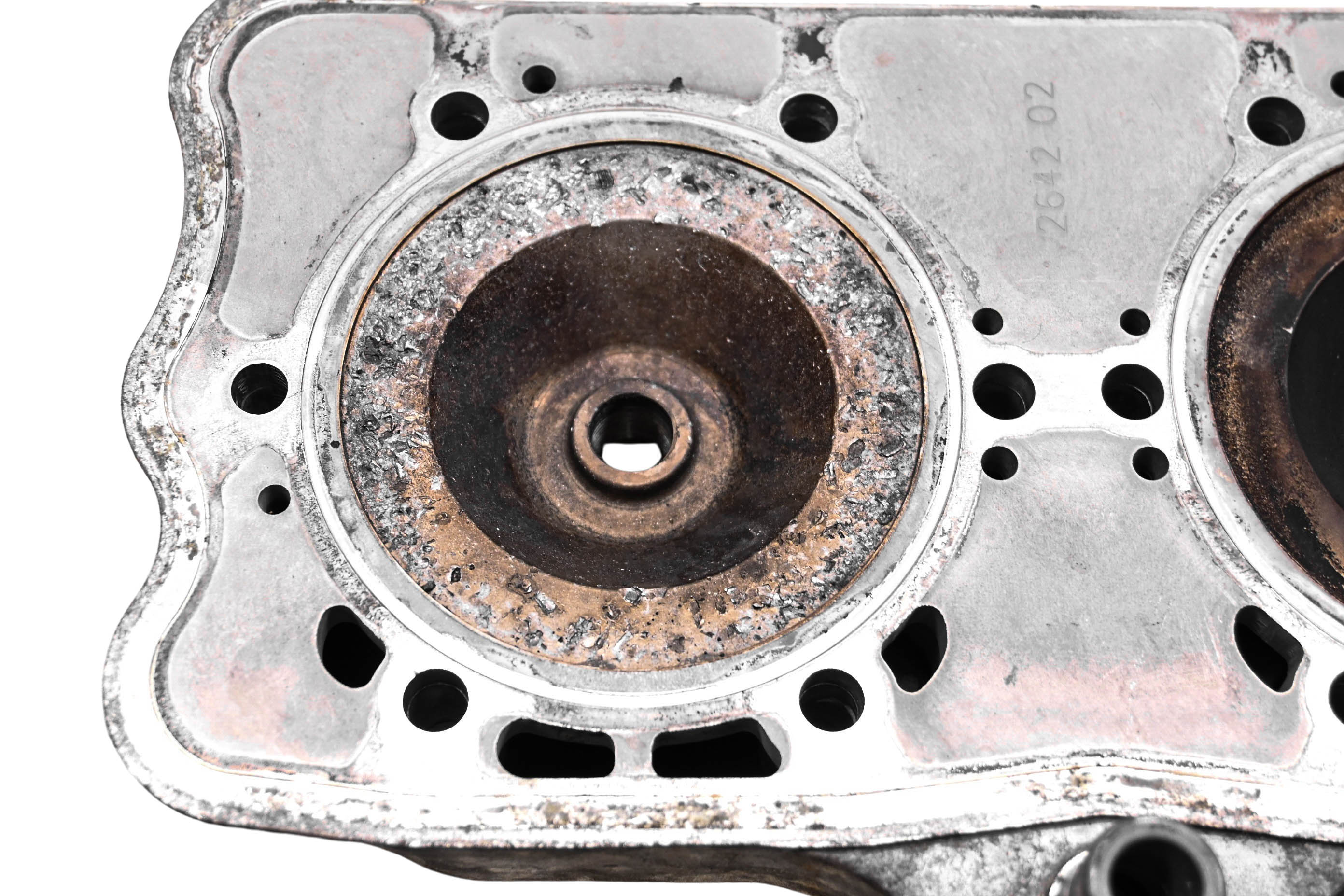 16 Polaris 800 Rush Pro S Cylinder Head 137"