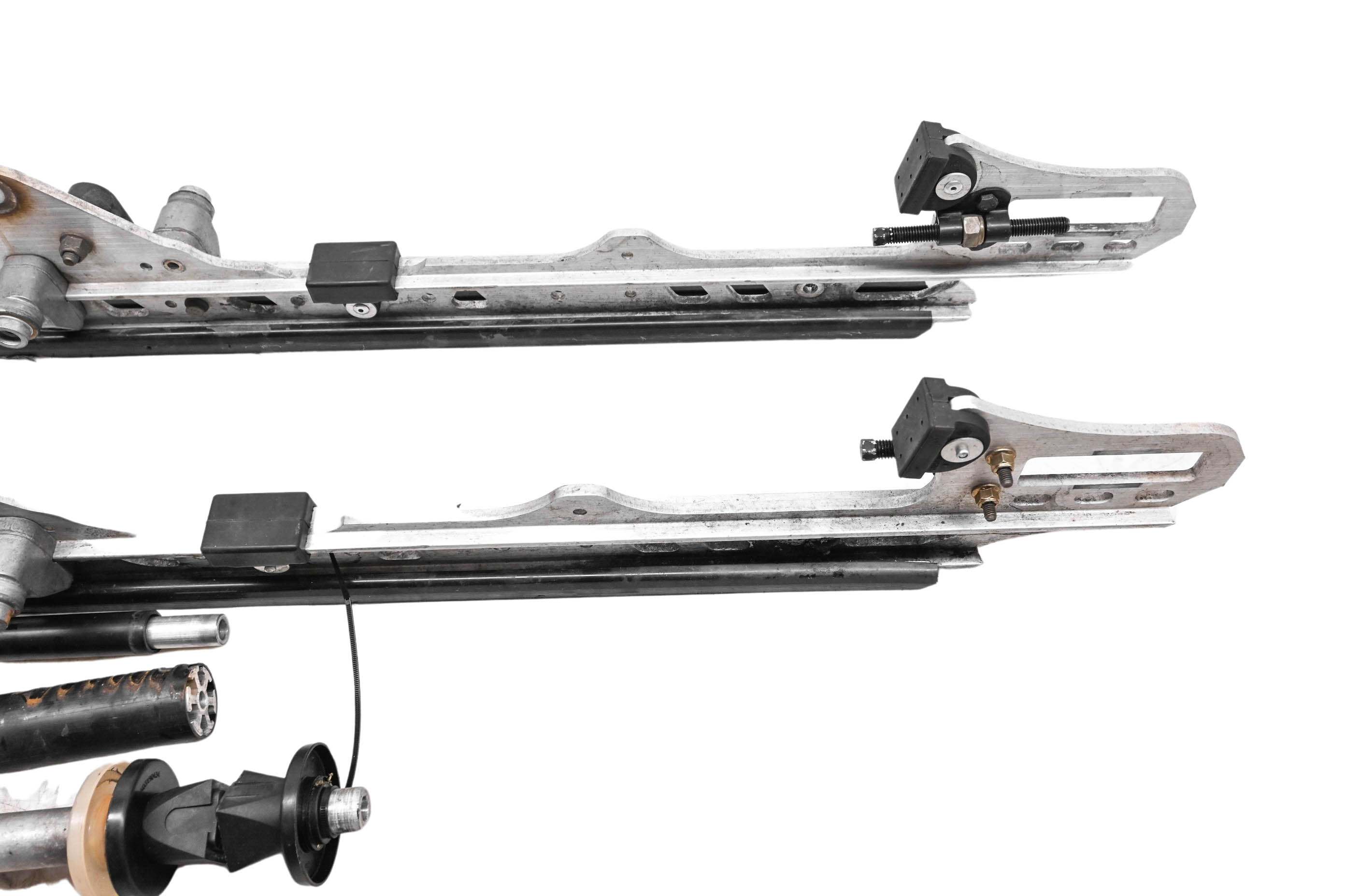 12 Ski-Doo MXZ TNT 600 HO Rear Suspension Rails Left & Right 120"