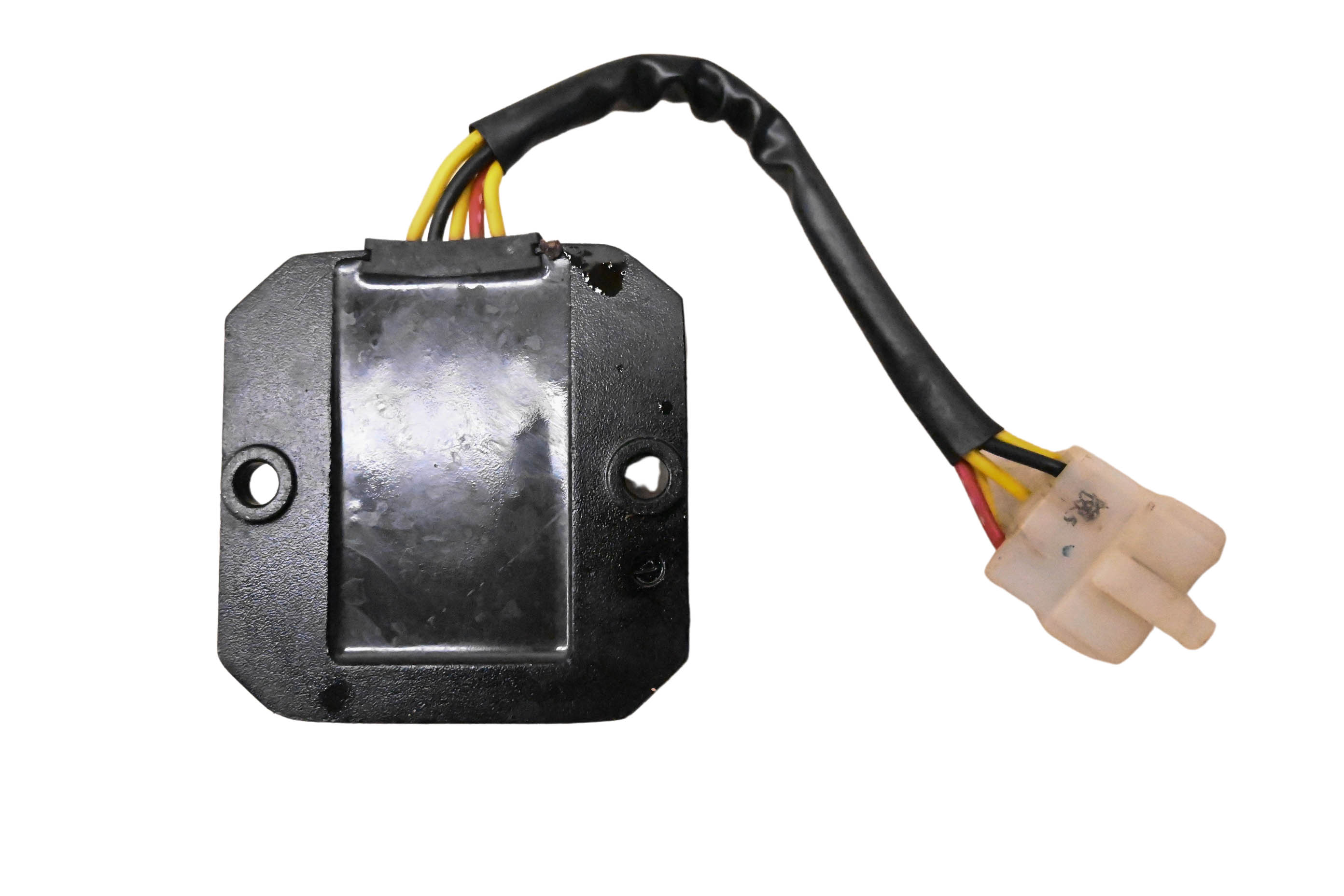18 Polaris Phoenix 200 2x4 Regulator Rectifier