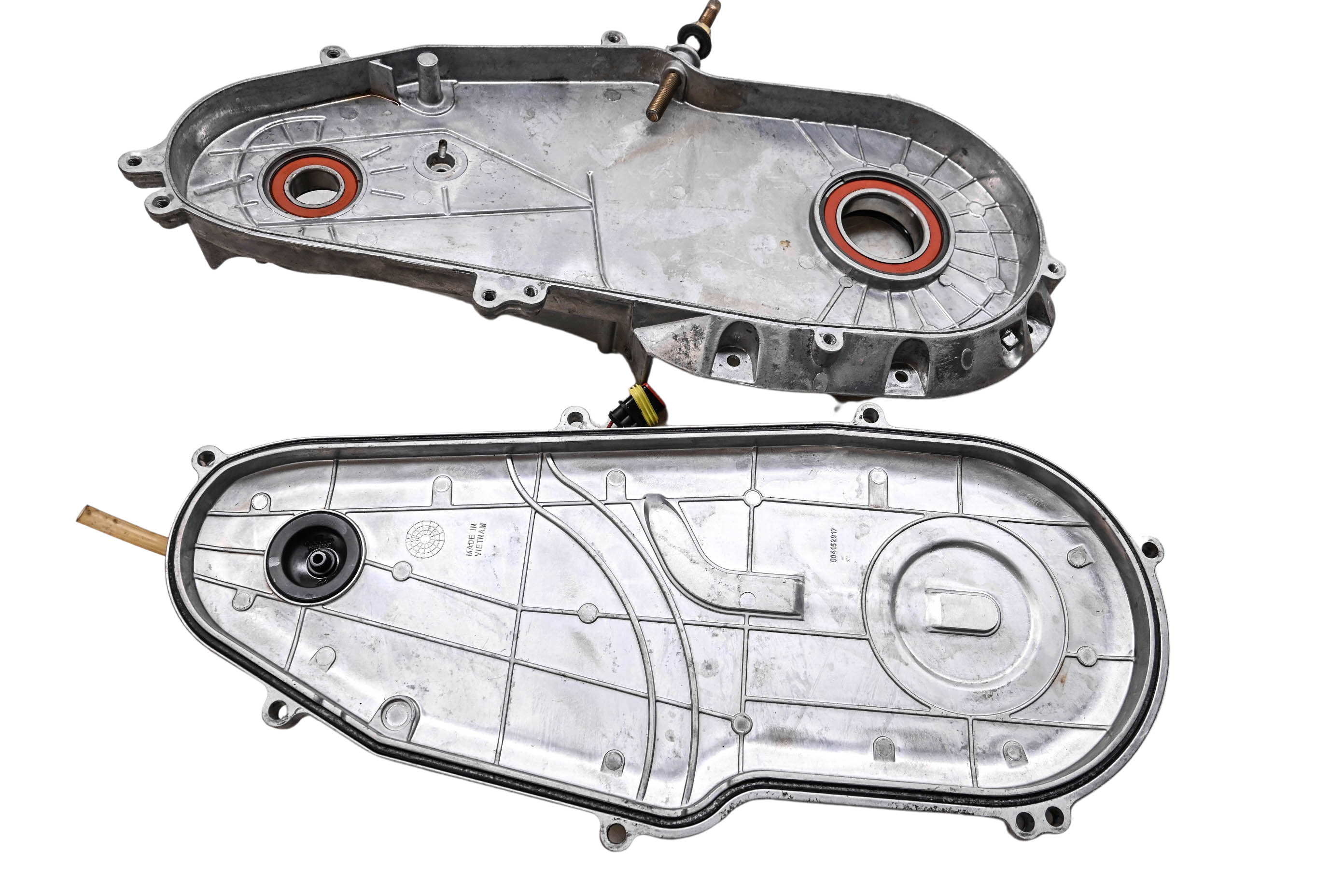11 Ski-Doo Renegade Back Country X 600 HO Chain Case Chaincase 137"