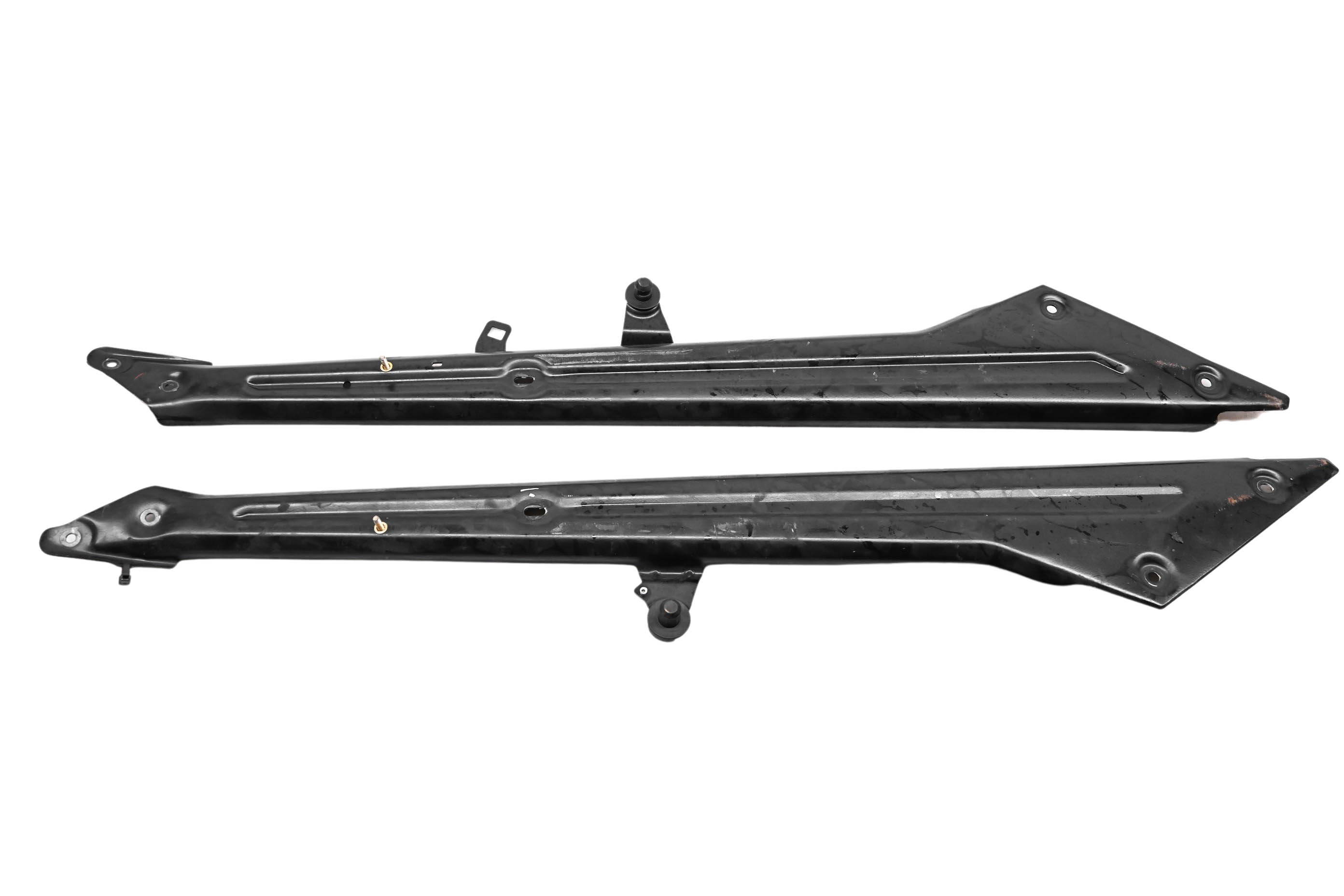 21 Ski-Doo Renegade 900 XRS Turbo Left & Right Frame Member Panels Brackets Mounts 137"
