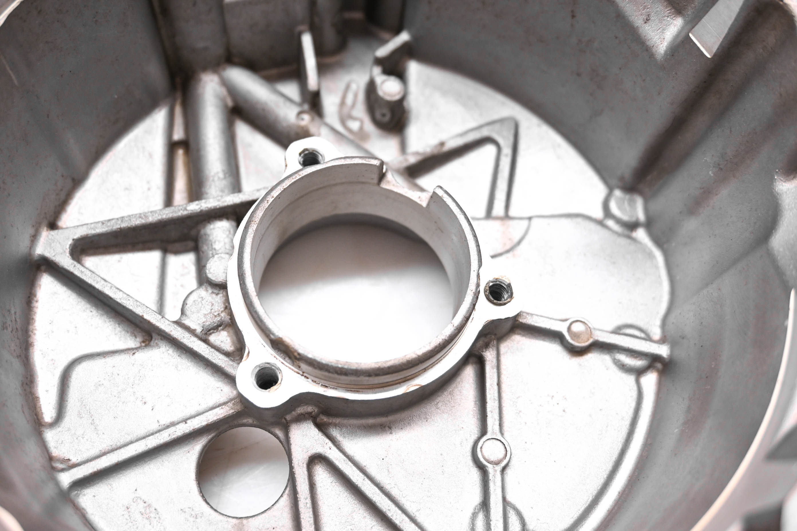 10 Can-Am Spyder RT Roadster SE5 Stator Cover
