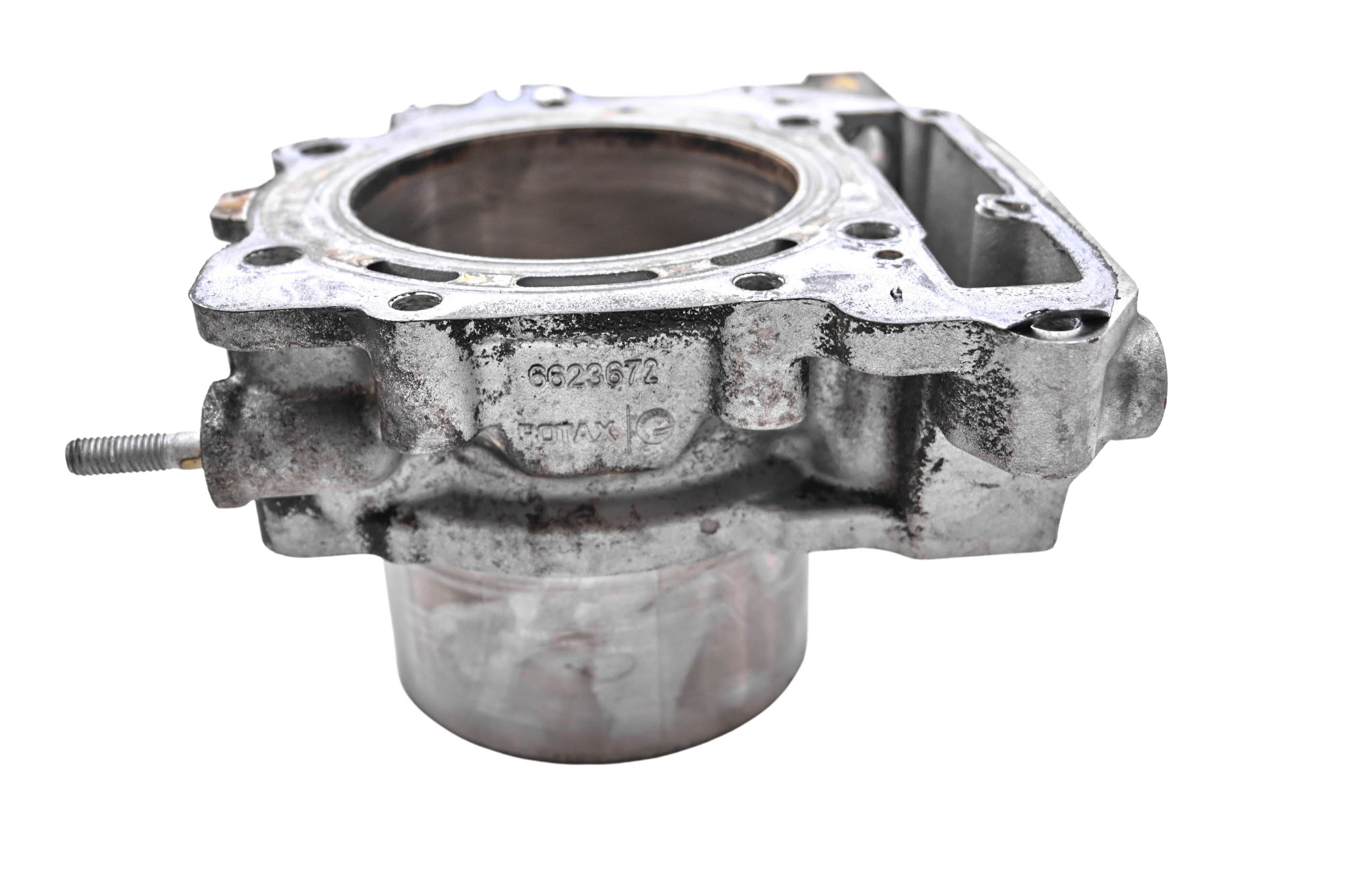 10 Can-Am Spyder RT Roadster SE5 Front Cylinder