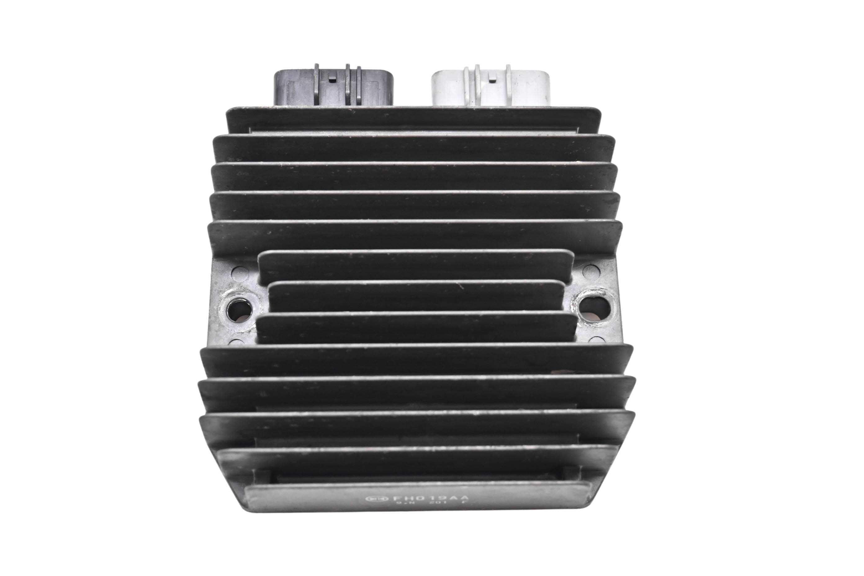 10 Can-Am Spyder RT Roadster SE5 Regulator Rectifier