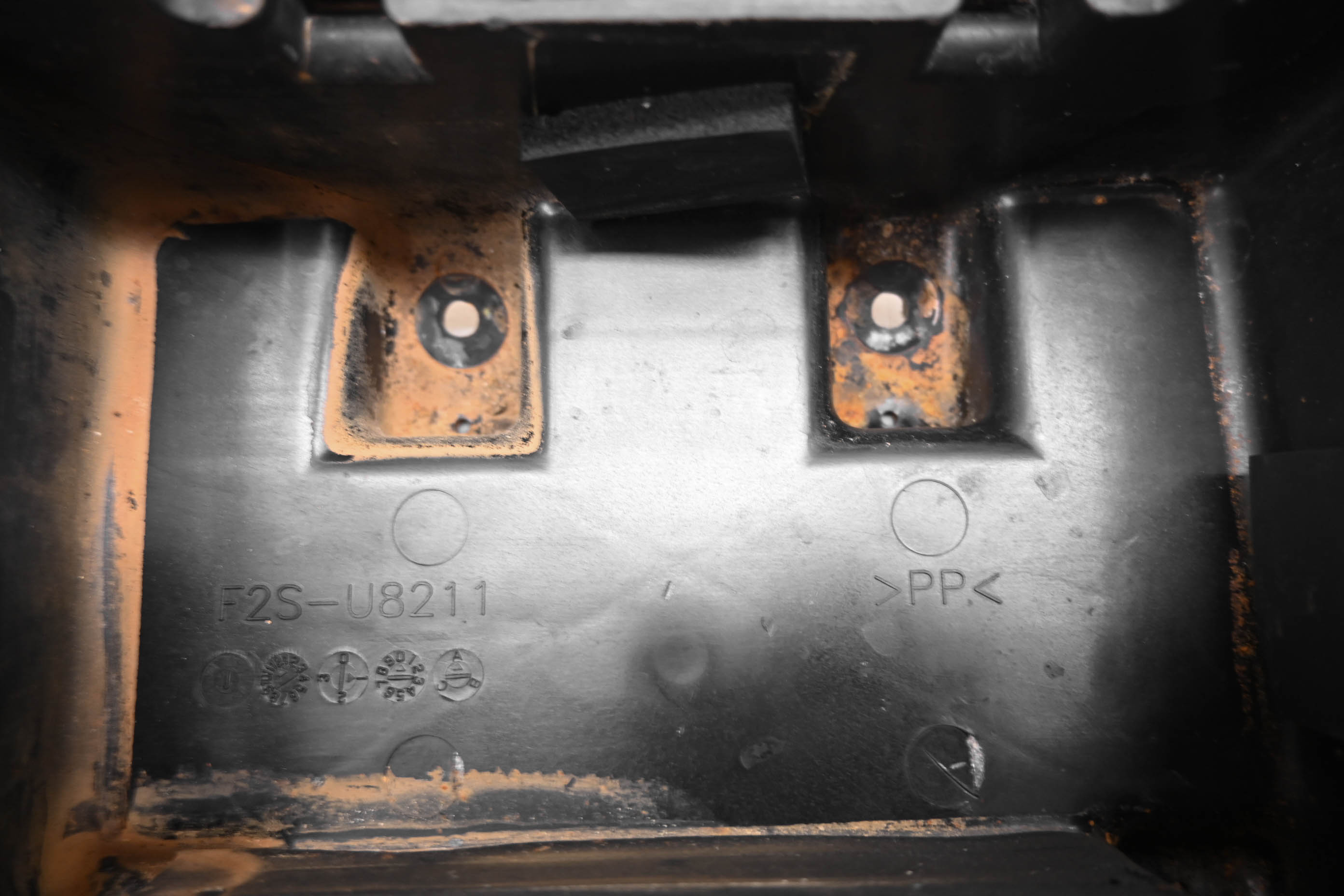 20 Yamaha VX-C Battery Box VX1050GV
