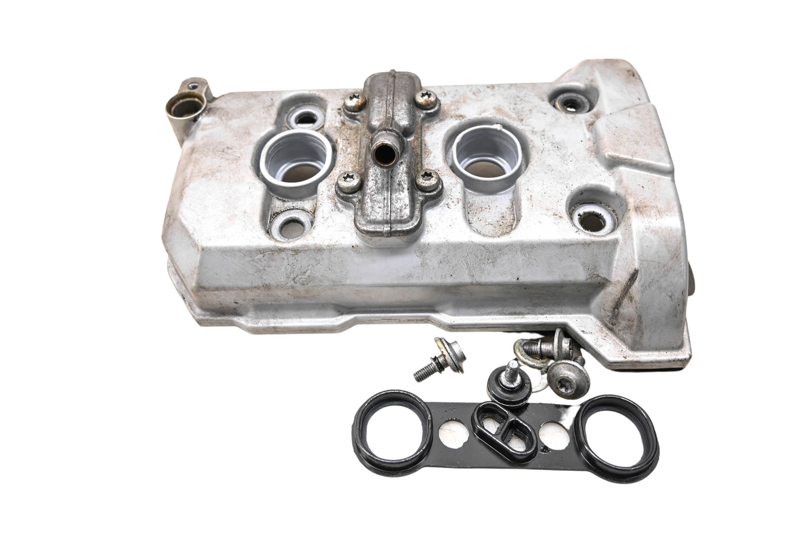 08 BMW F800ST Valve Cover