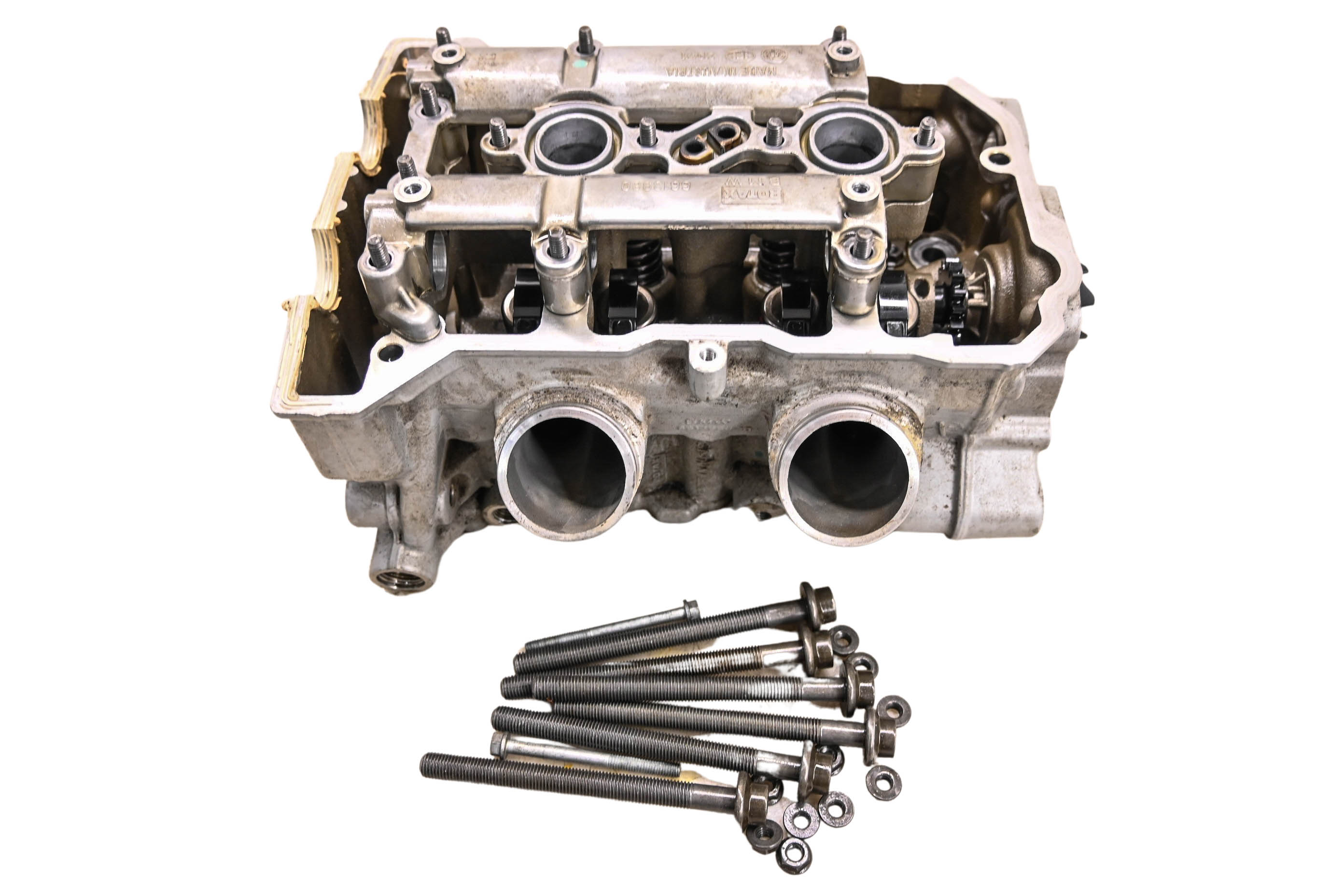 08 BMW F800ST Cylinder Head