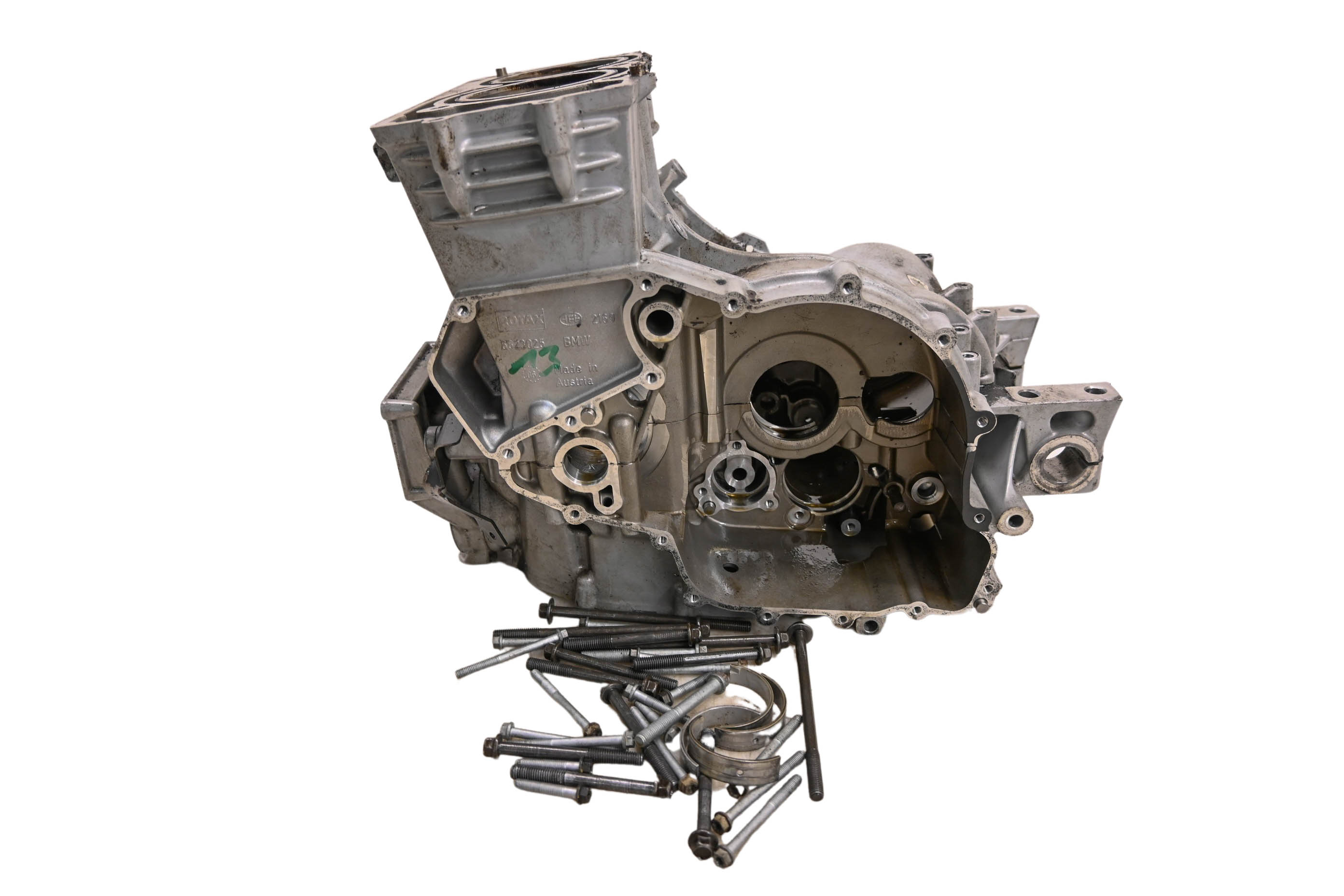 08 BMW F800ST Crankcase Center Crank Case & Cylinders