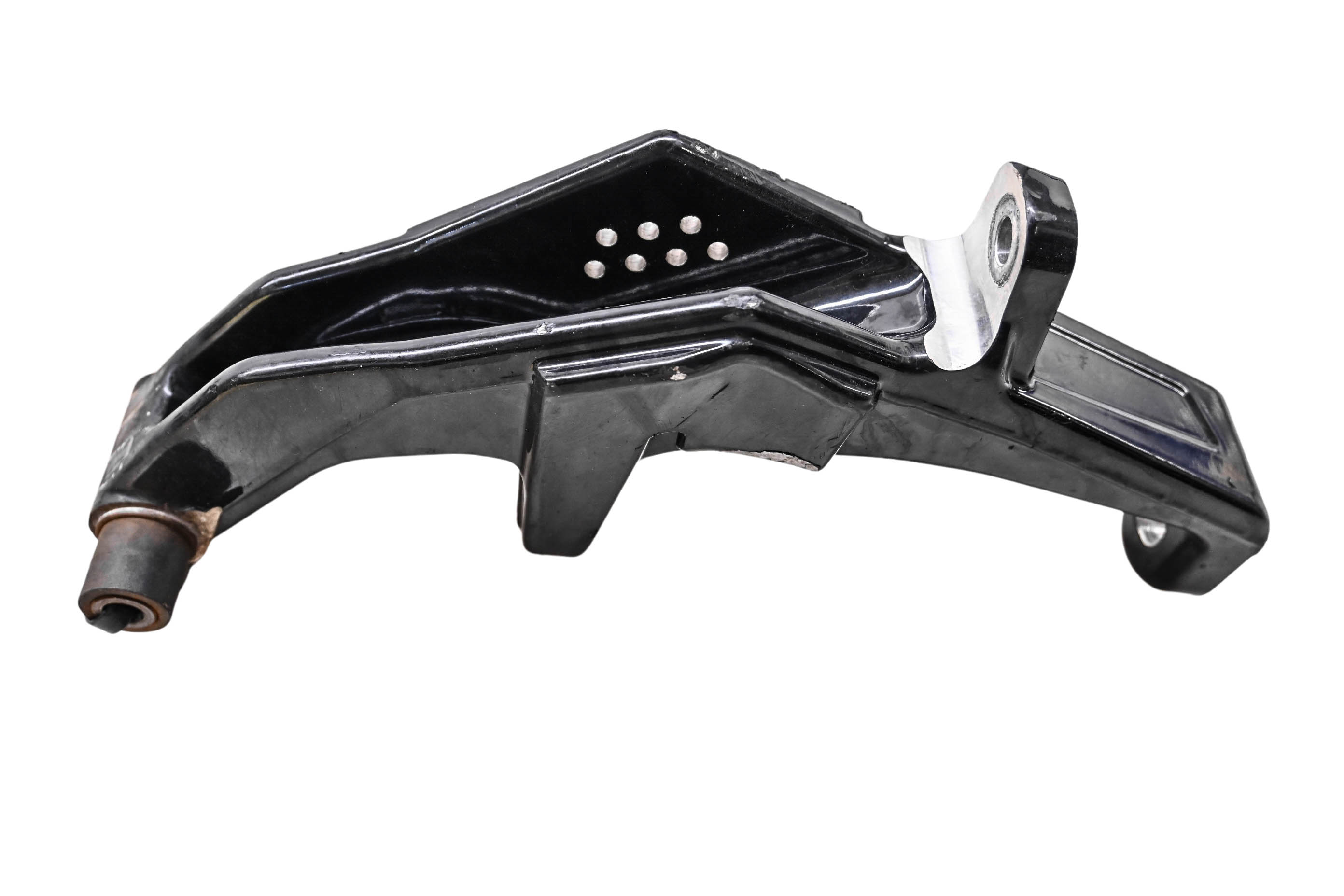 18 Ski-Doo Summit SP 850 E-Tec Front Left Spindle Knuckle 154"