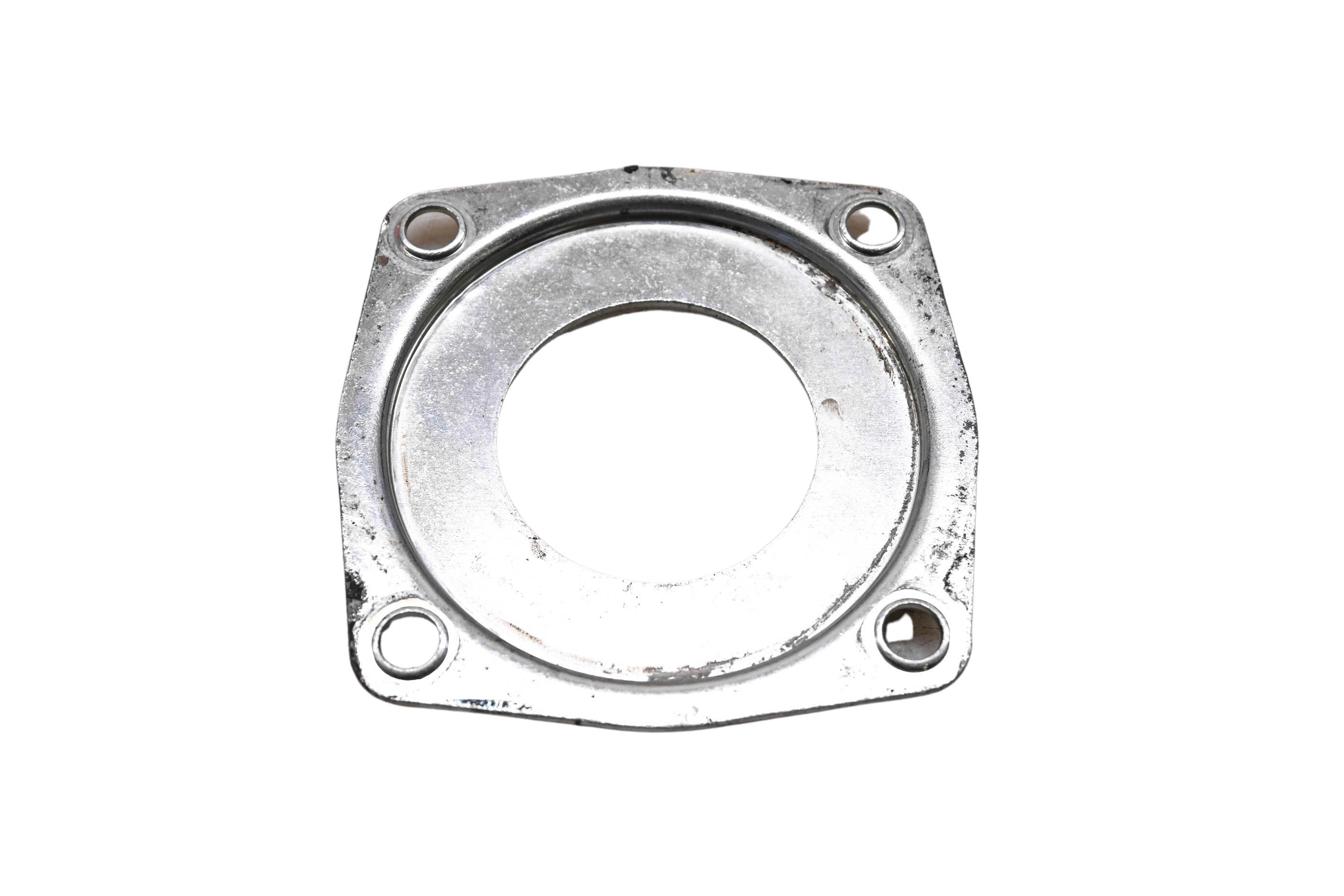 18 Ski-Doo Summit SP 850 E-Tec Crankshaft Bearing Cover 154"