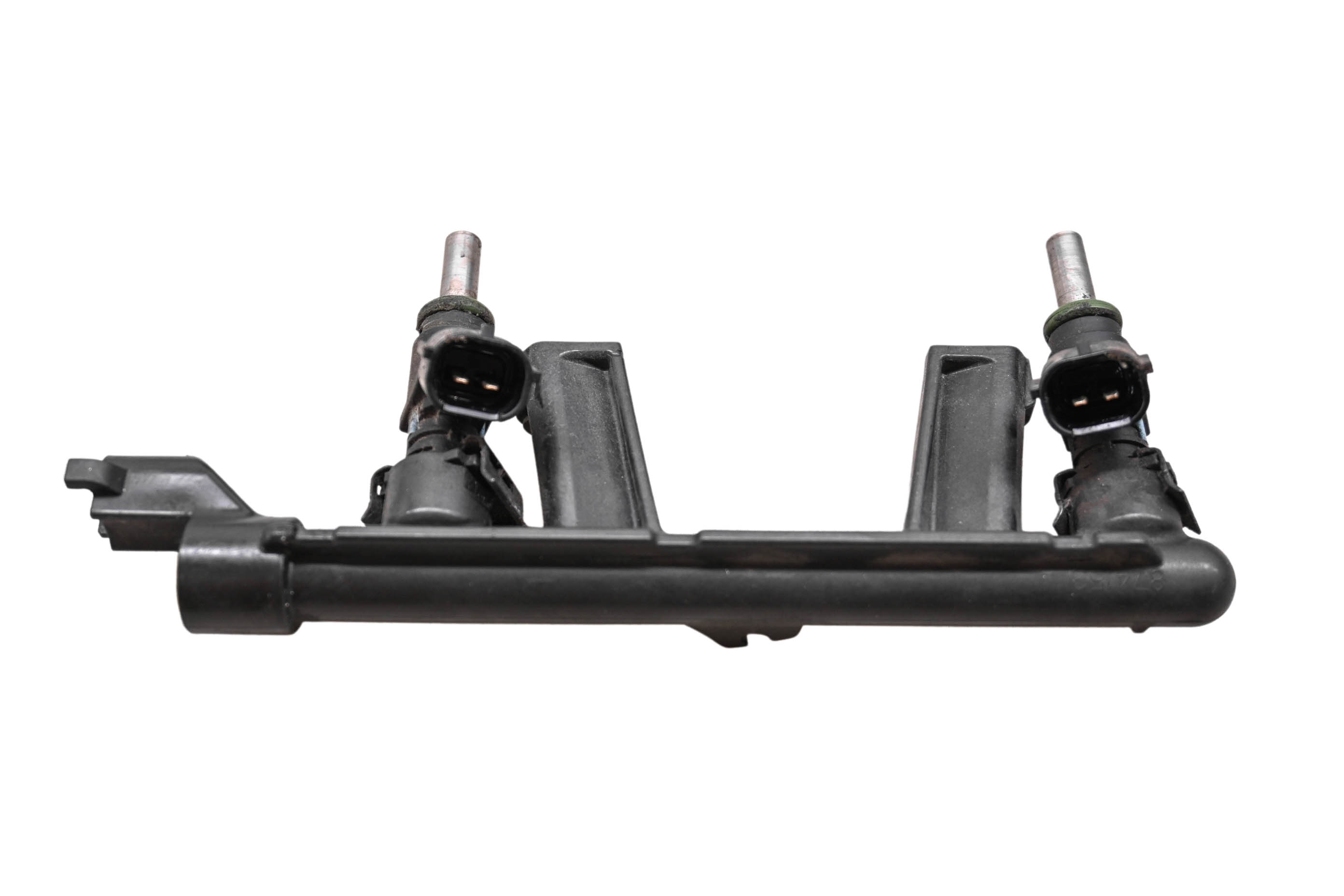 18 Ski-Doo Summit SP 850 E-Tec Fuel Rail & Injectors 154"