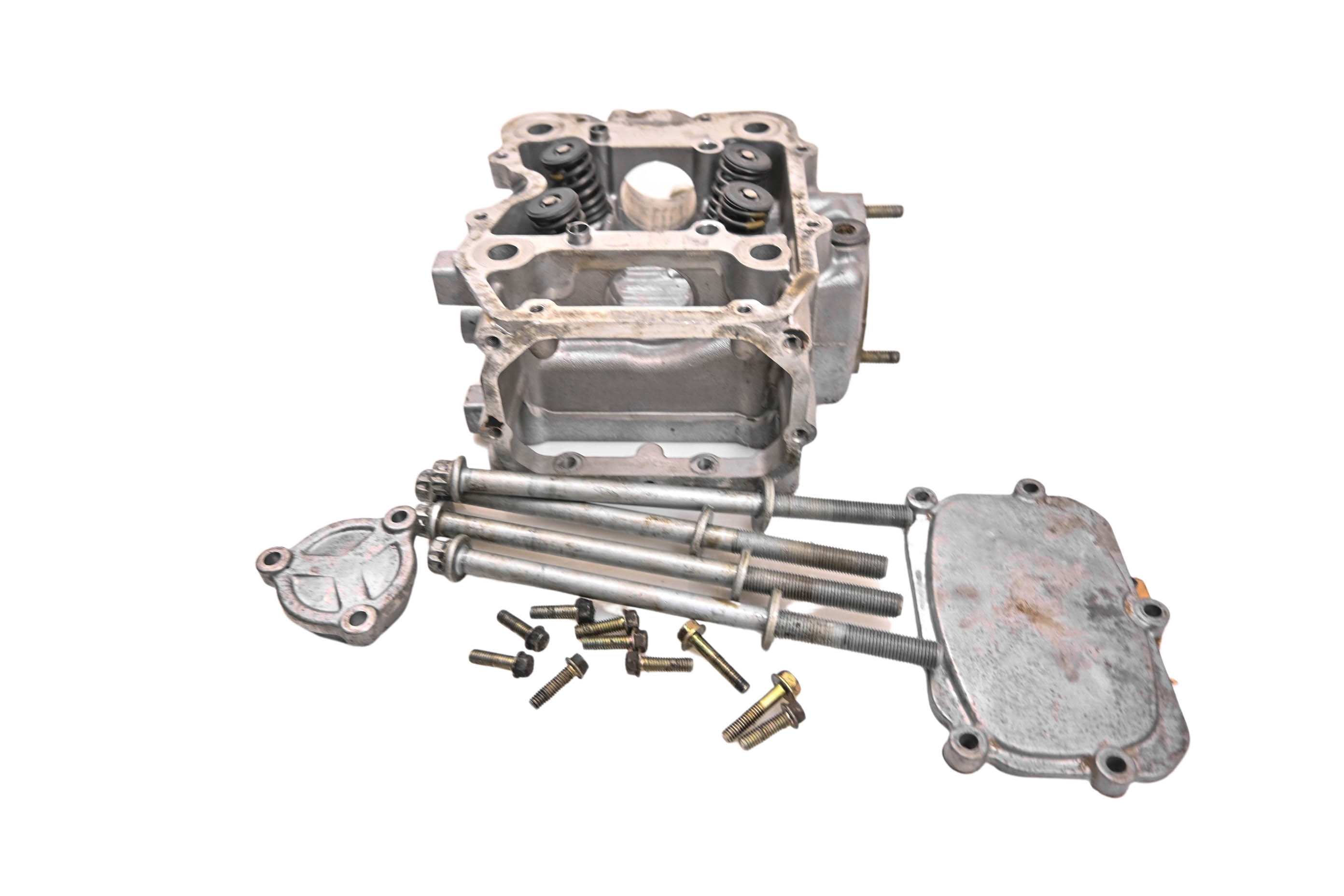 99 Polaris Magnum 500 4x4 Cylinder Head