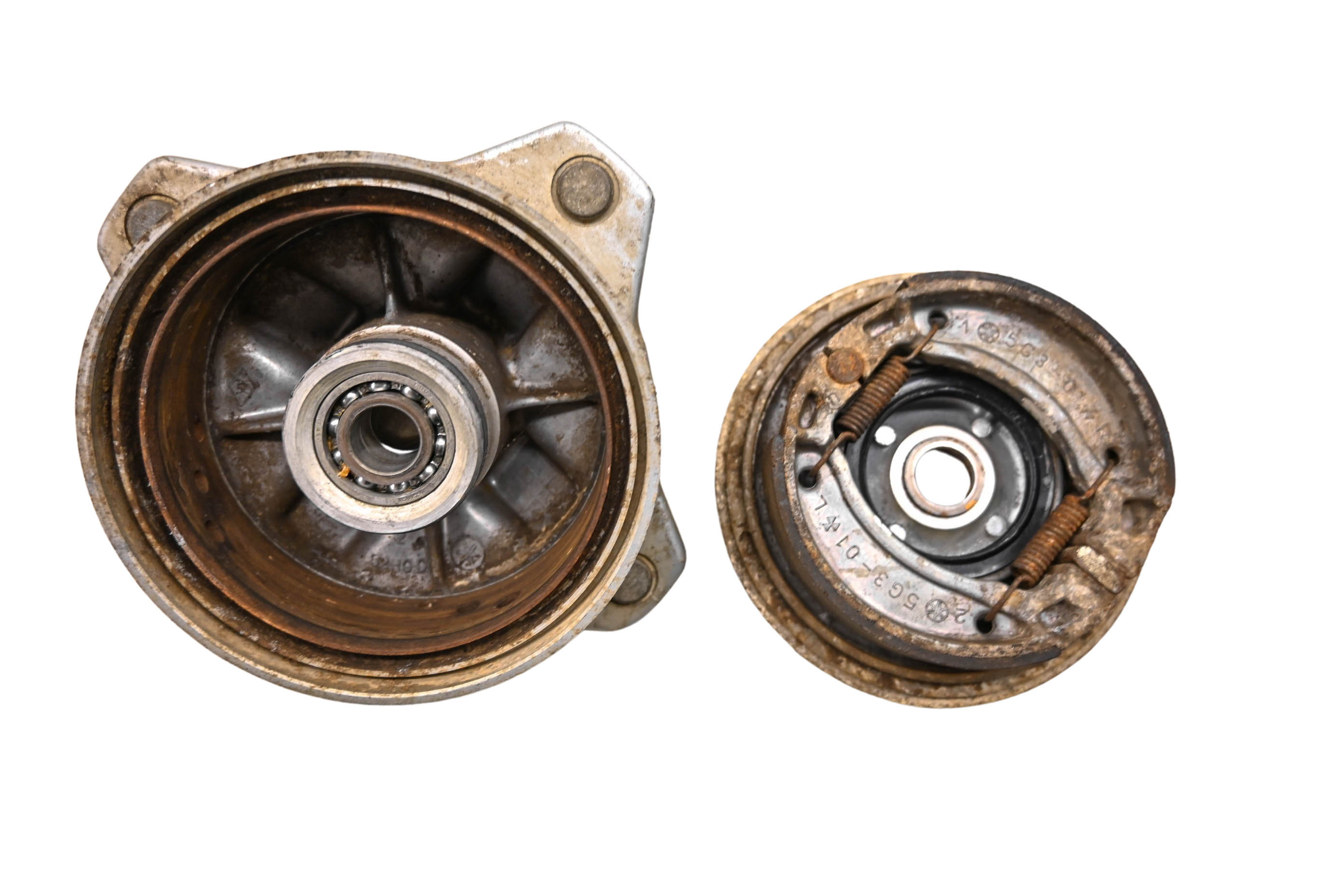 87 Polaris Trail Boss 250 2x4 Front Right Brake Drum Assembly