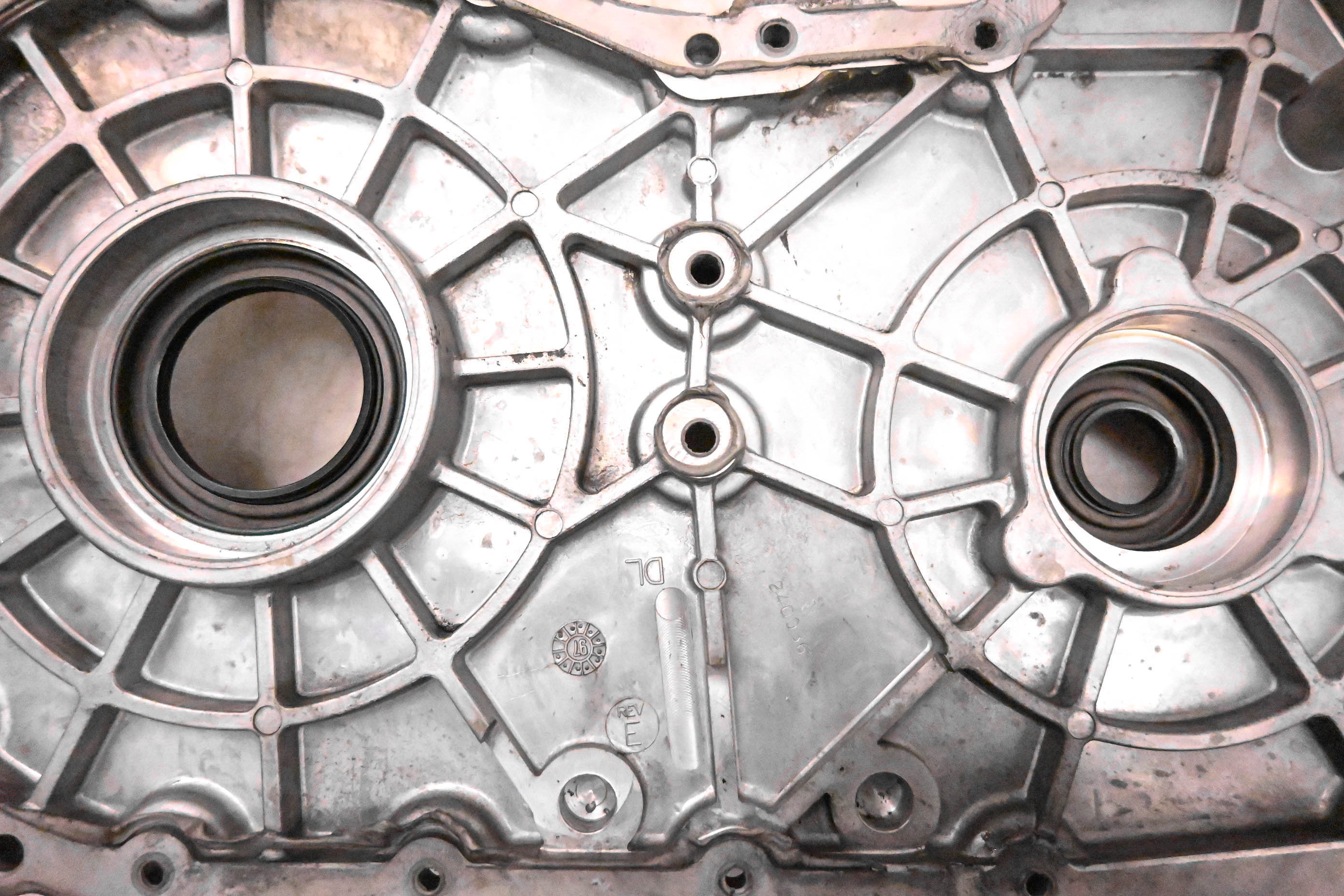 99 Polaris Ranger 500 6x6 Gear Case Left Side