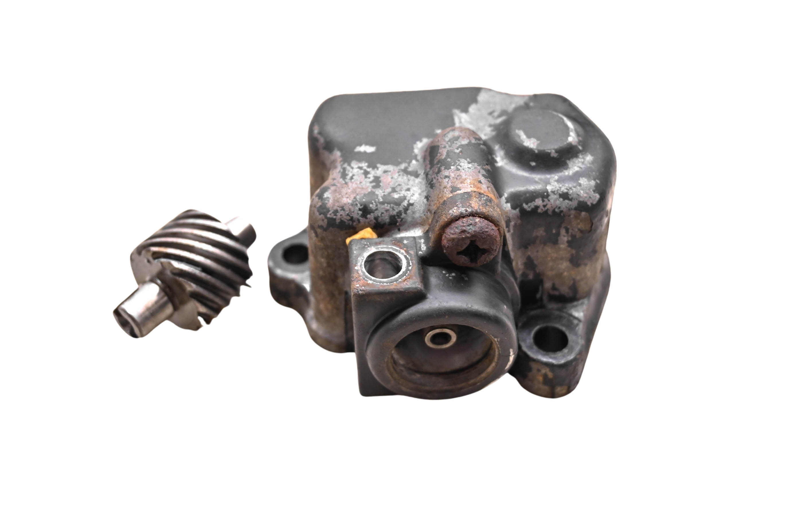 86 Yamaha Moto-4 225 2x4 Speedometer Drive Gear Housing YFM225S