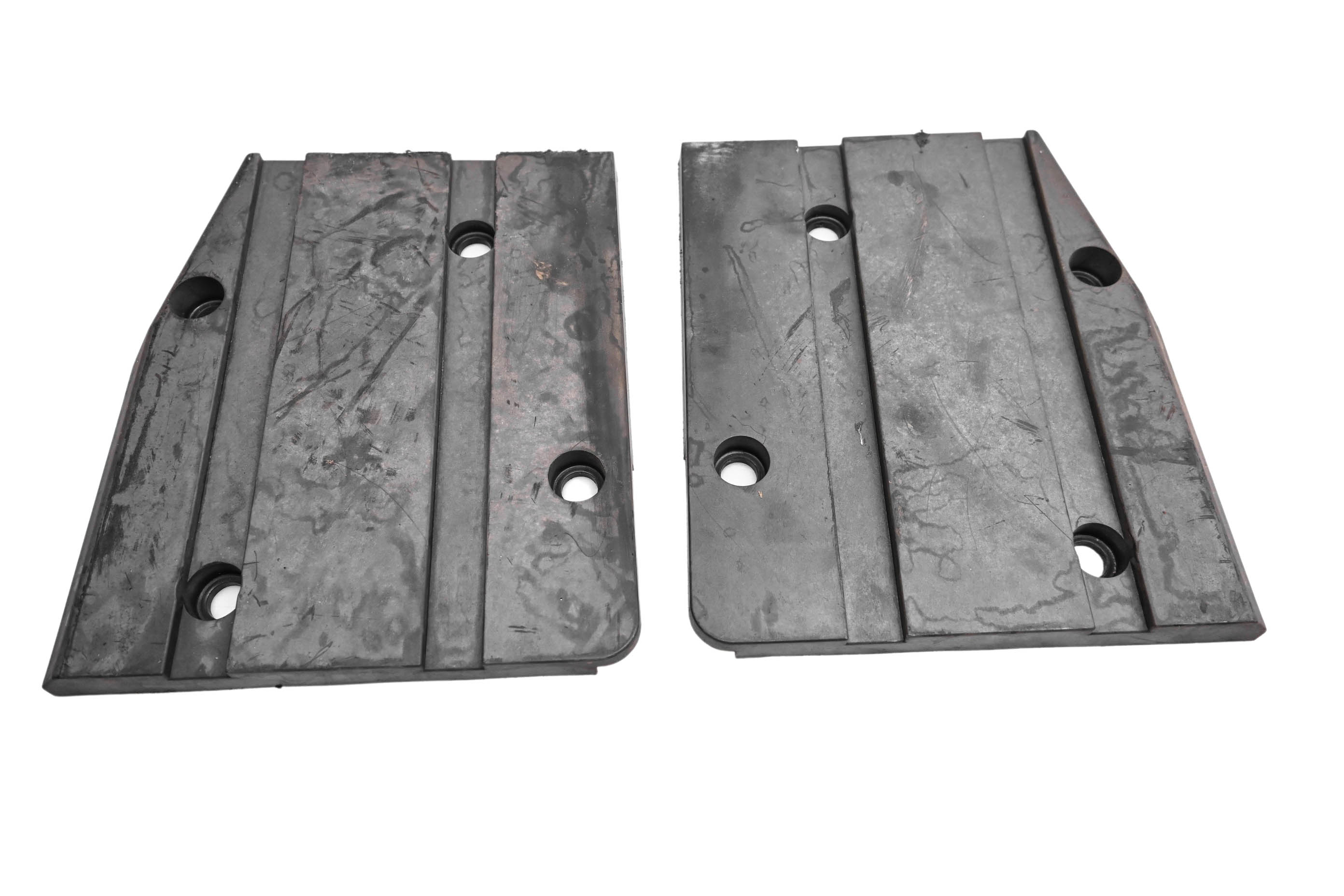 07 Yamaha GP1300R Ride Plate Heat Exchanger Brackets Mounts Waverunner
