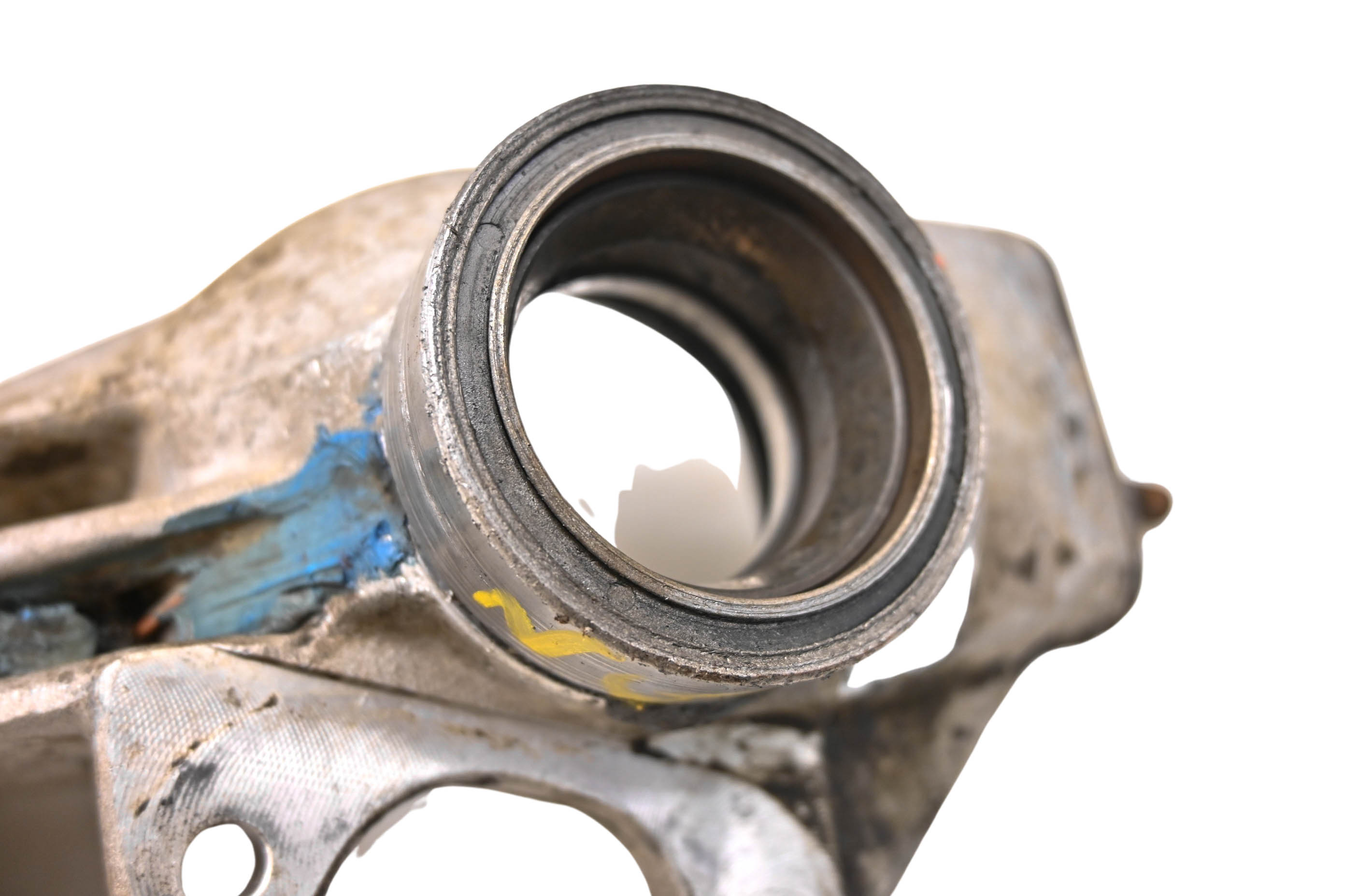 91 Polaris Trail Boss 350L 4x4 Front Right Spindle Knuckle