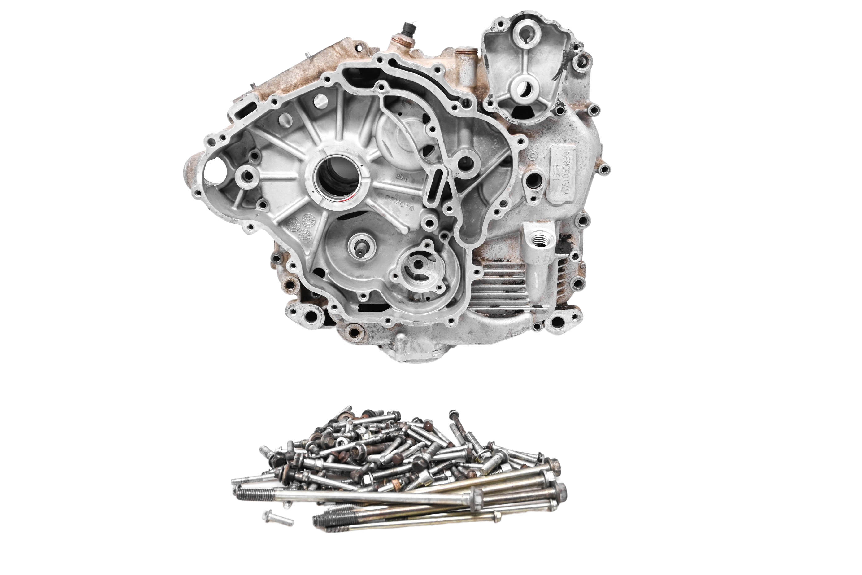 17 CFMoto ZForce 500 4x4 Crankcase Center Crank Case