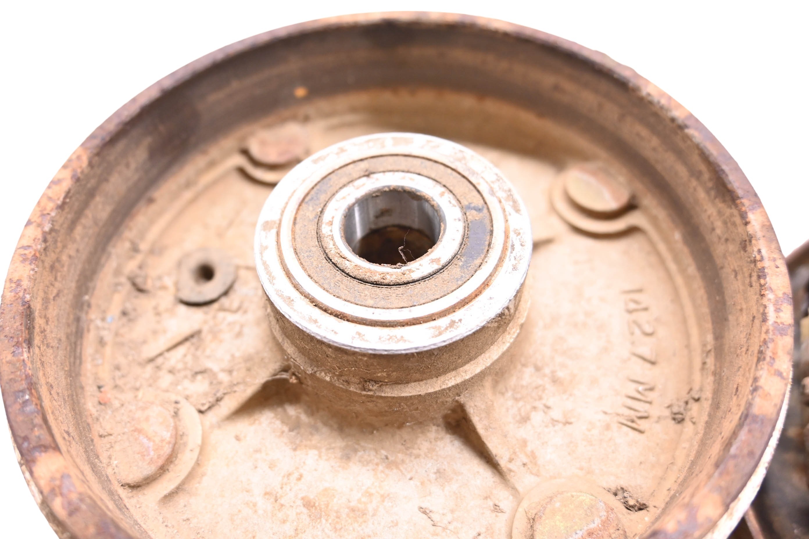 85 Suzuki Quadrunner 250 2x4 Front Brake Drum Left Right LT250E