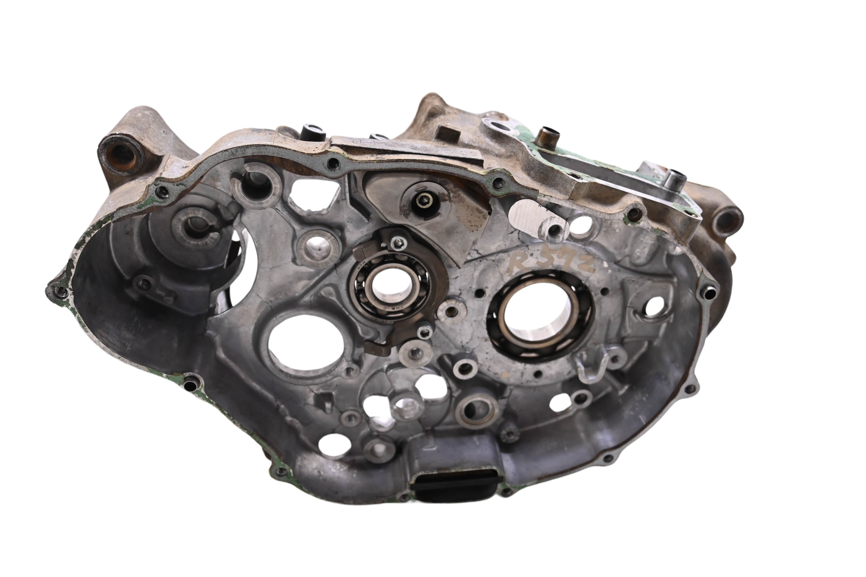 02 Honda TRX300EX Right Crankcase Center Half Crank Case Sportrax 300 2x4