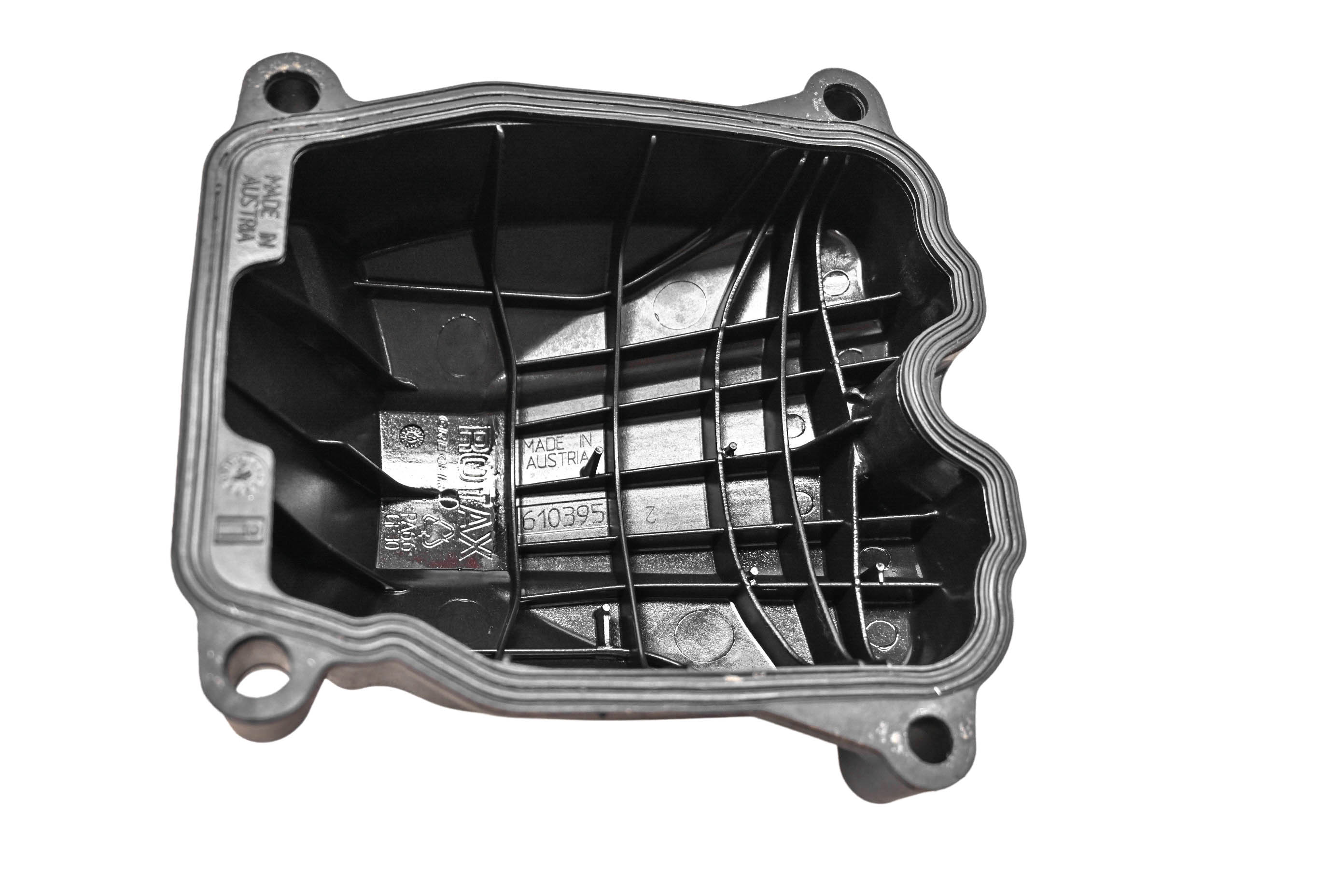 12 Can-Am Commander 1000 XT 4x4 Valve Cover