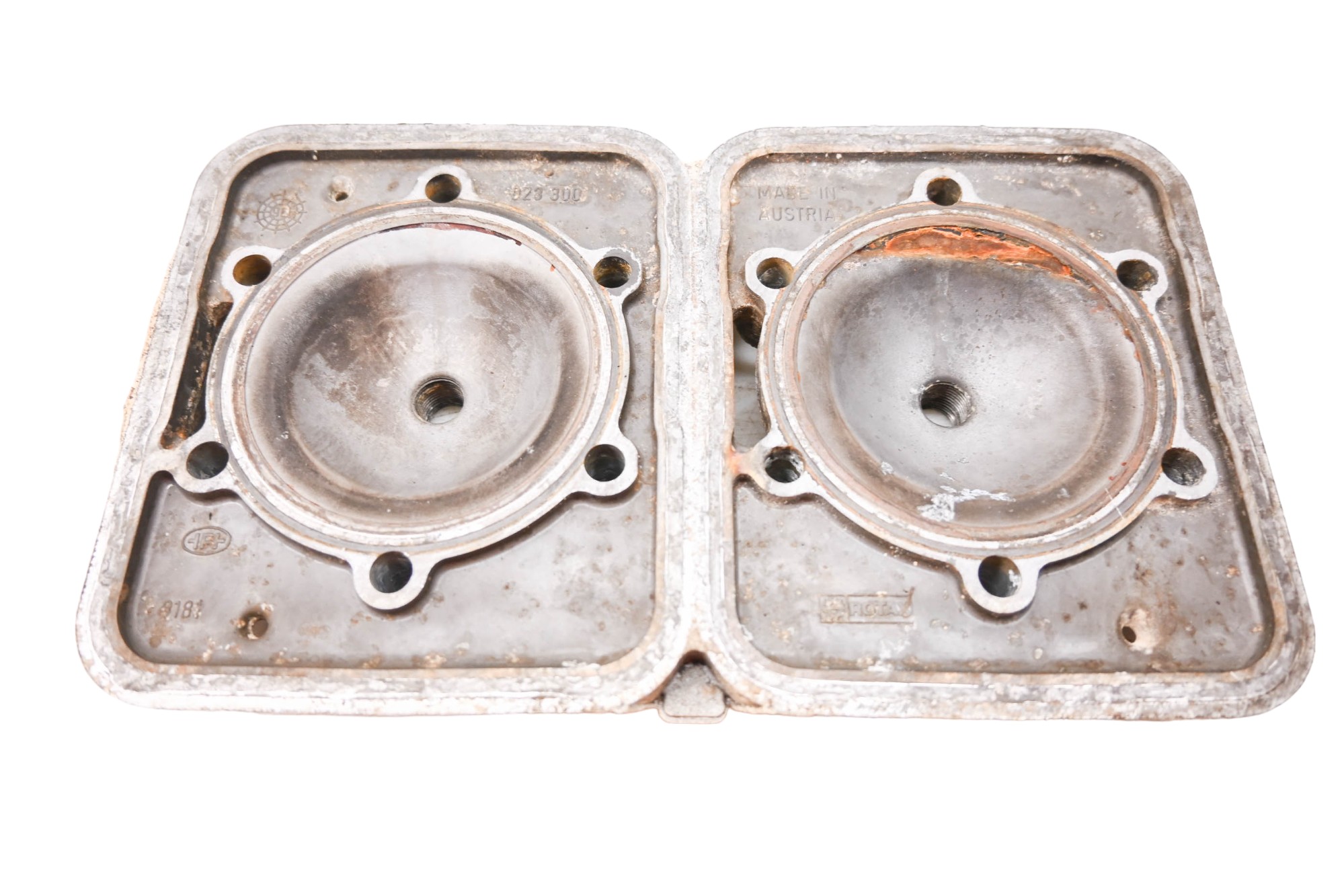 96 Sea-Doo GSX Cylinder Head