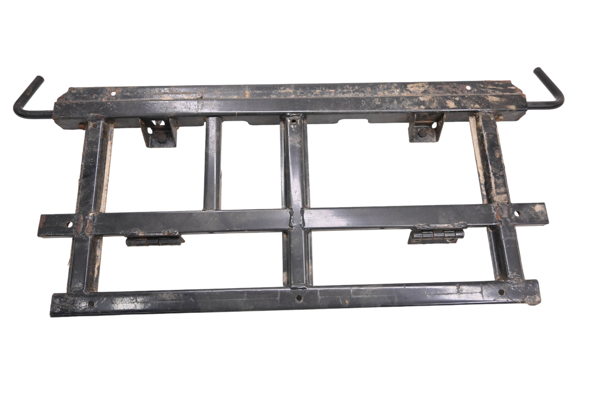 04 Polaris ATP 500 4x4 Rear Cargo Bed Bracket Mount