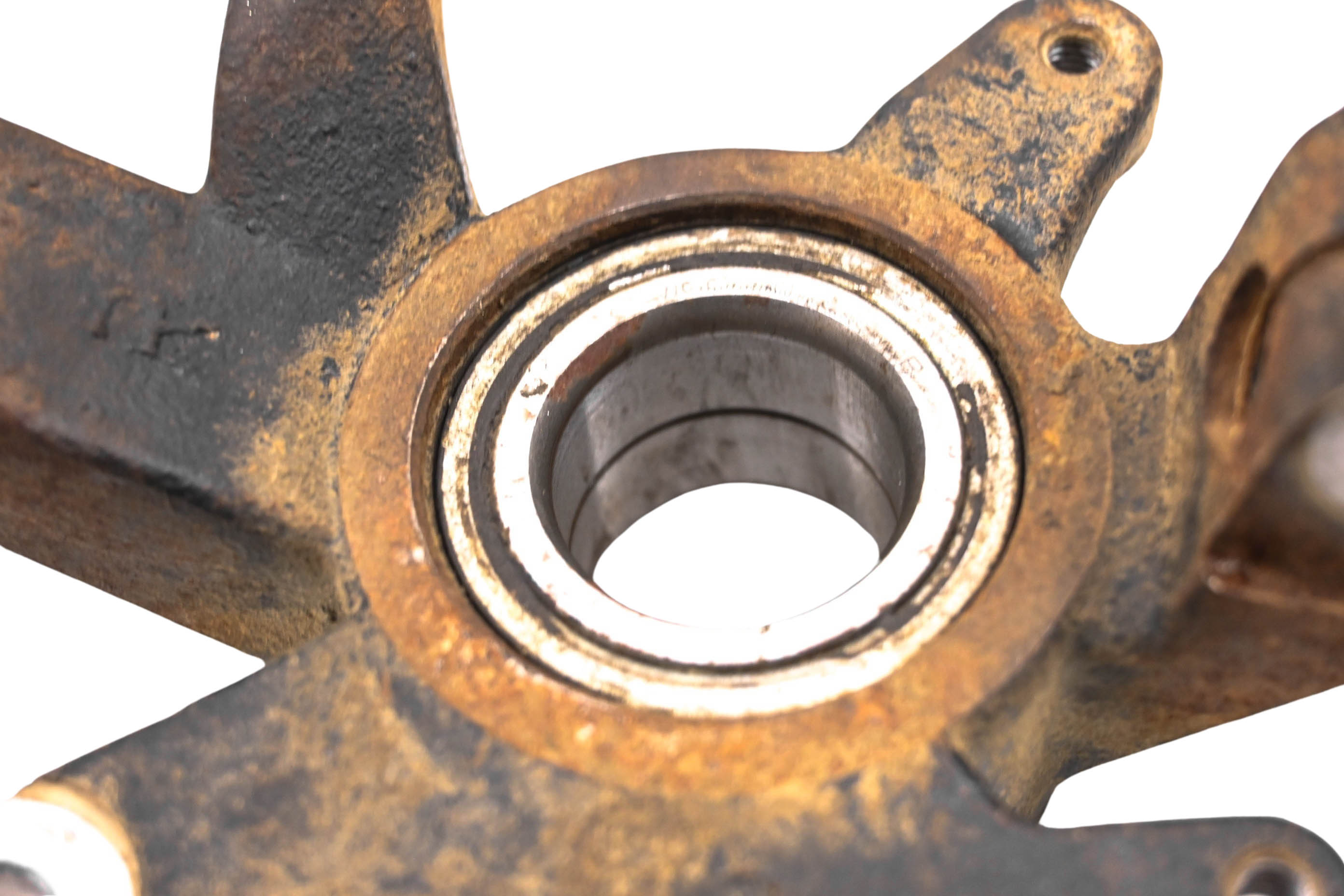 18 CFMoto CForce 500 4x4 Front Right Spindle Knuckle