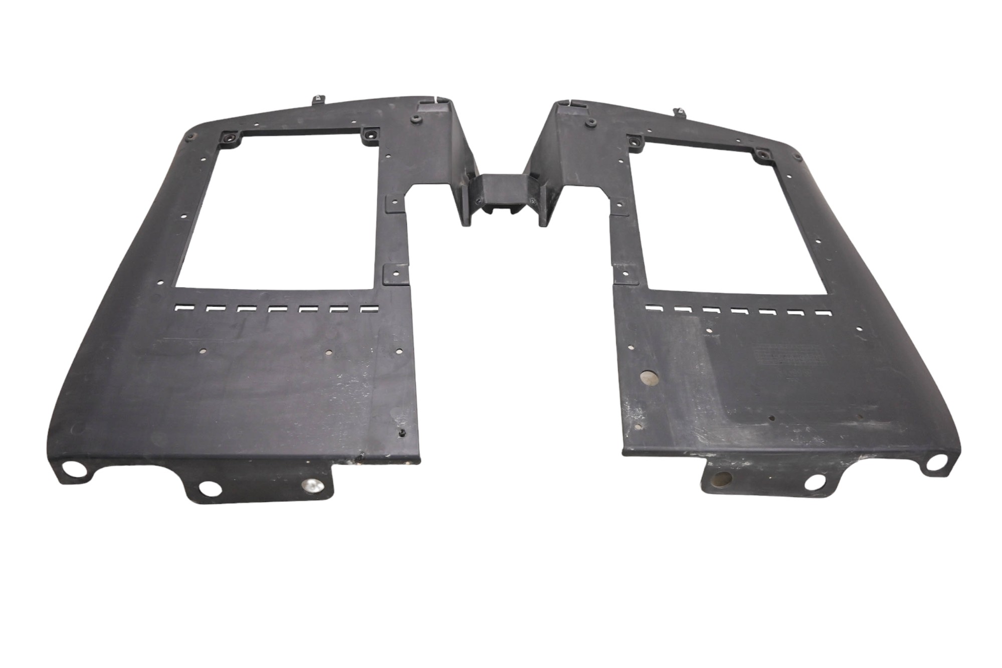 17 Polaris Slingshot SLR Rear Close Out Panel Cover