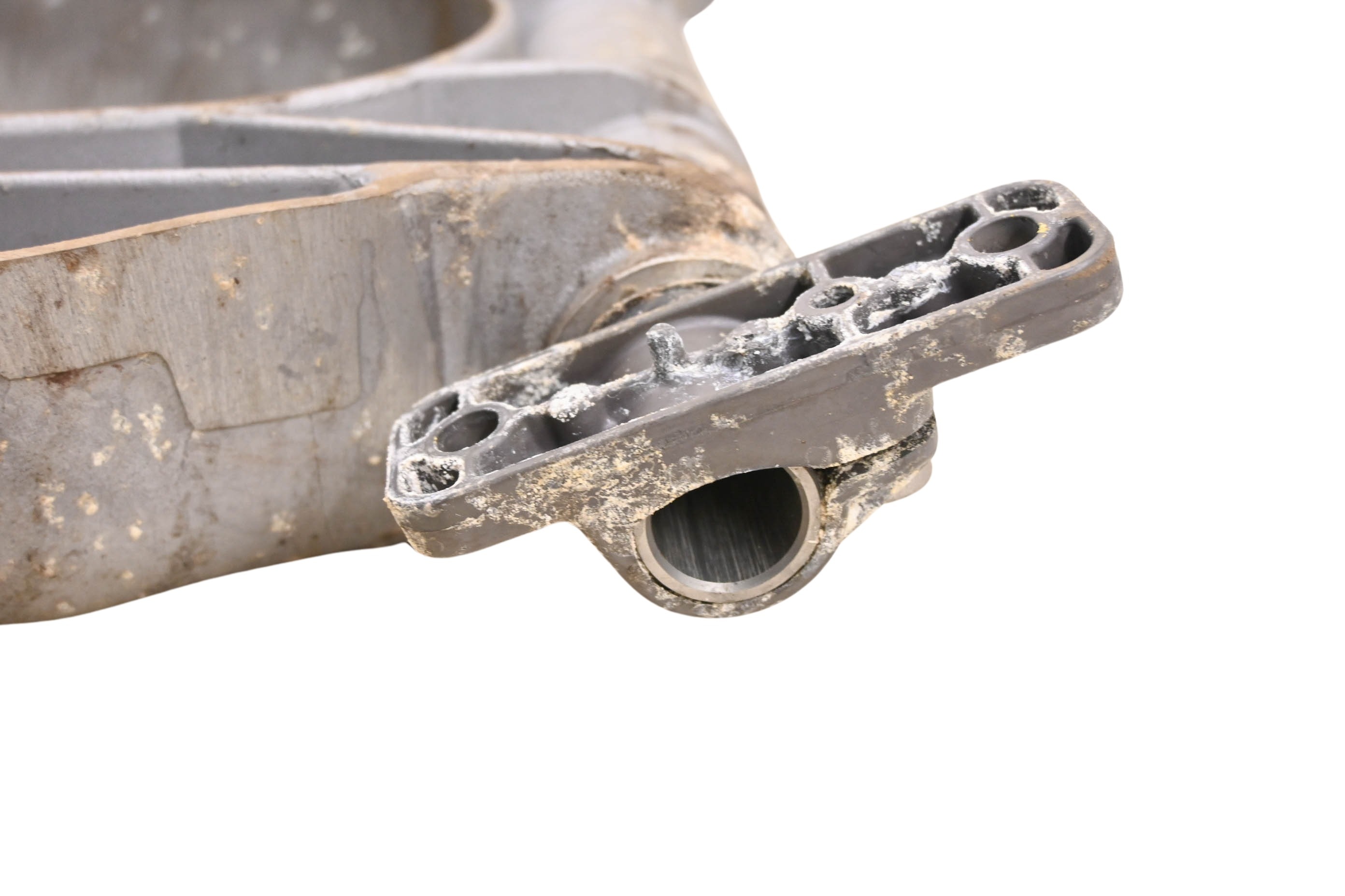 11 Sea-Doo RXT X 260 AS Front Swingarm