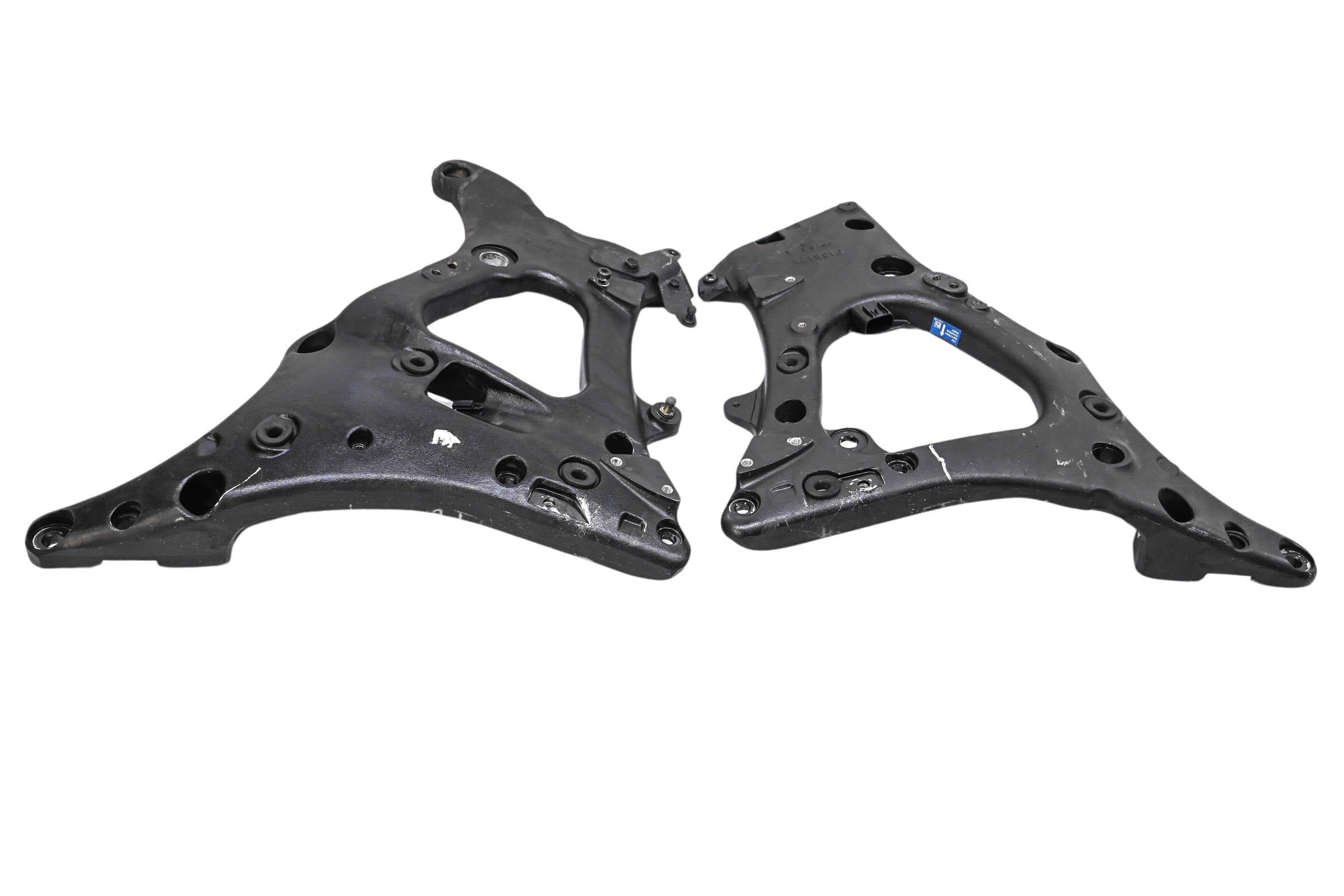 20 Indian Challenger Dark Horse Mid Frame Support Brackets Mounts Left & Right
