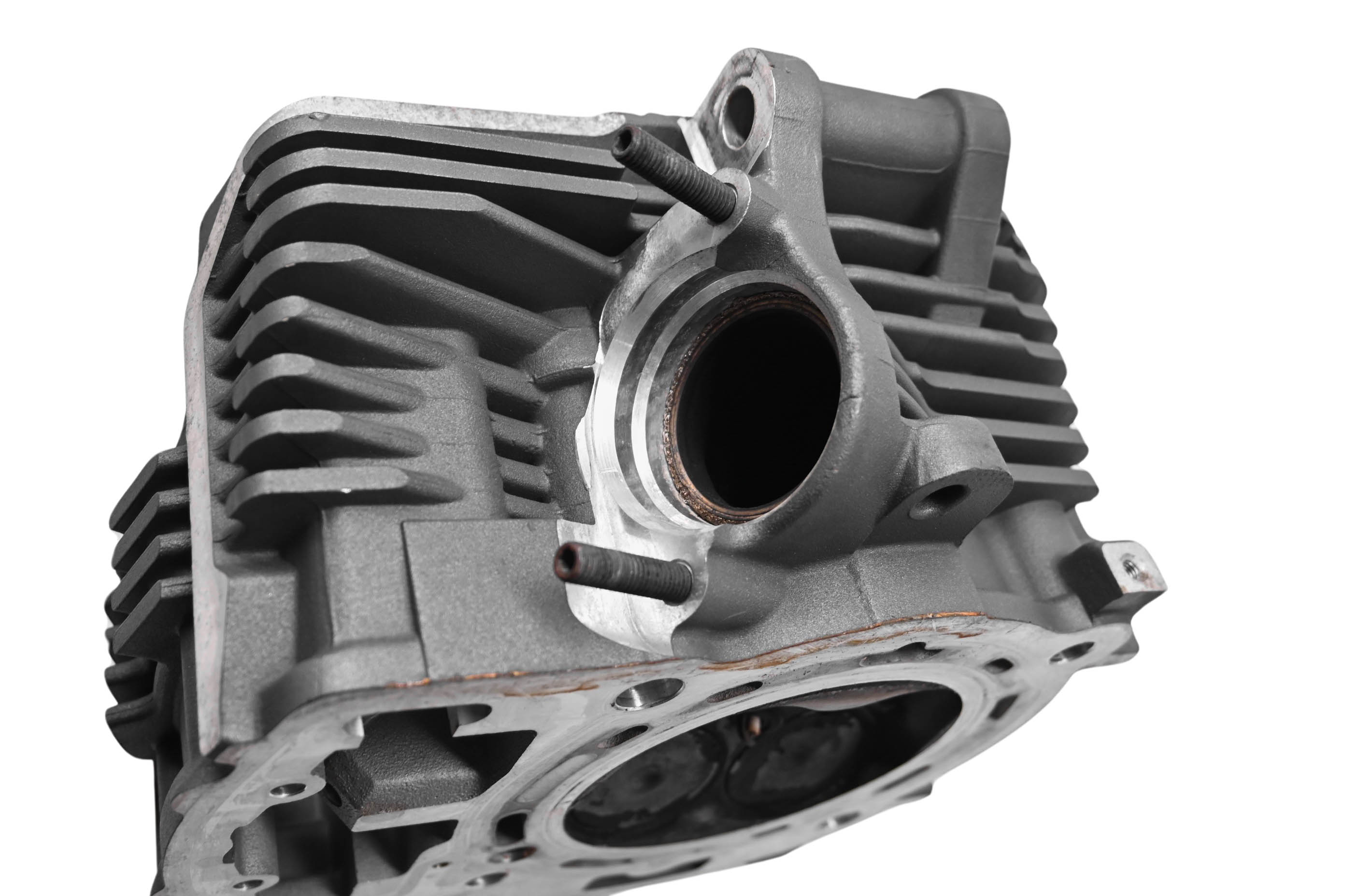 20 Indian Challenger Dark Horse Front Cylinder Head