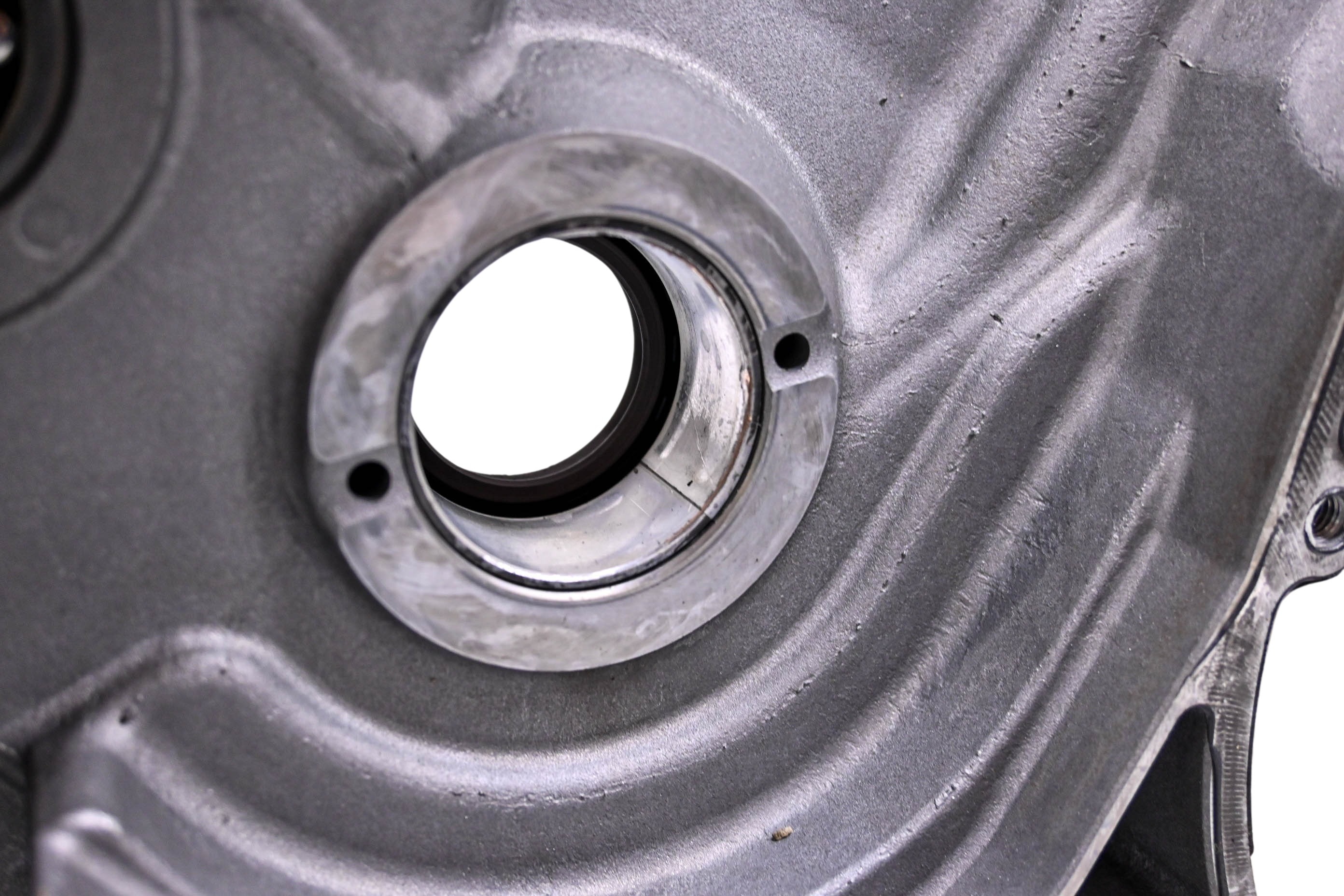 05 Can-Am Outlander Max 400 4x4 Crankcase Center Crank Case Bombardier