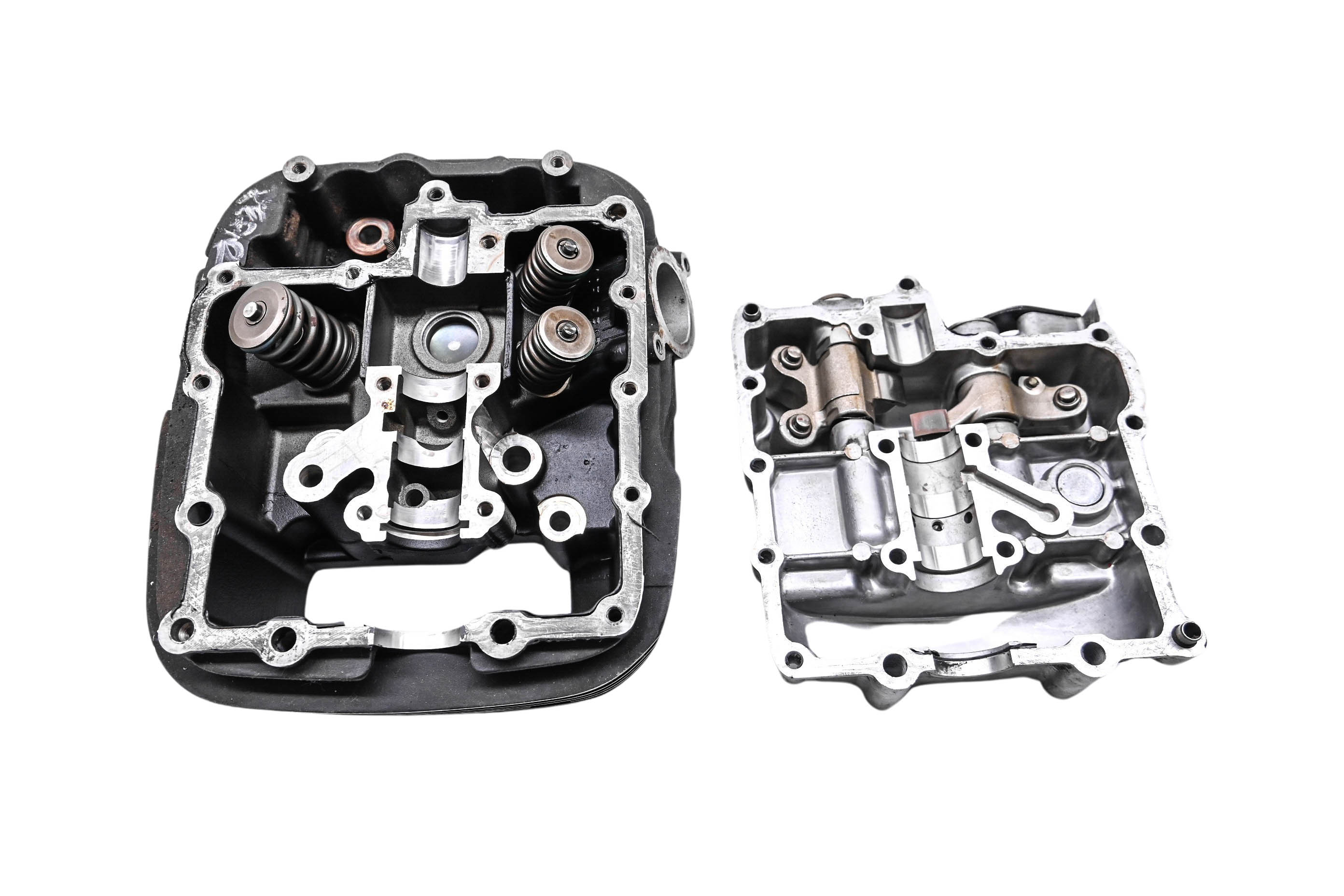 03 Suzuki Intruder 1500 Rear Cylinder Head