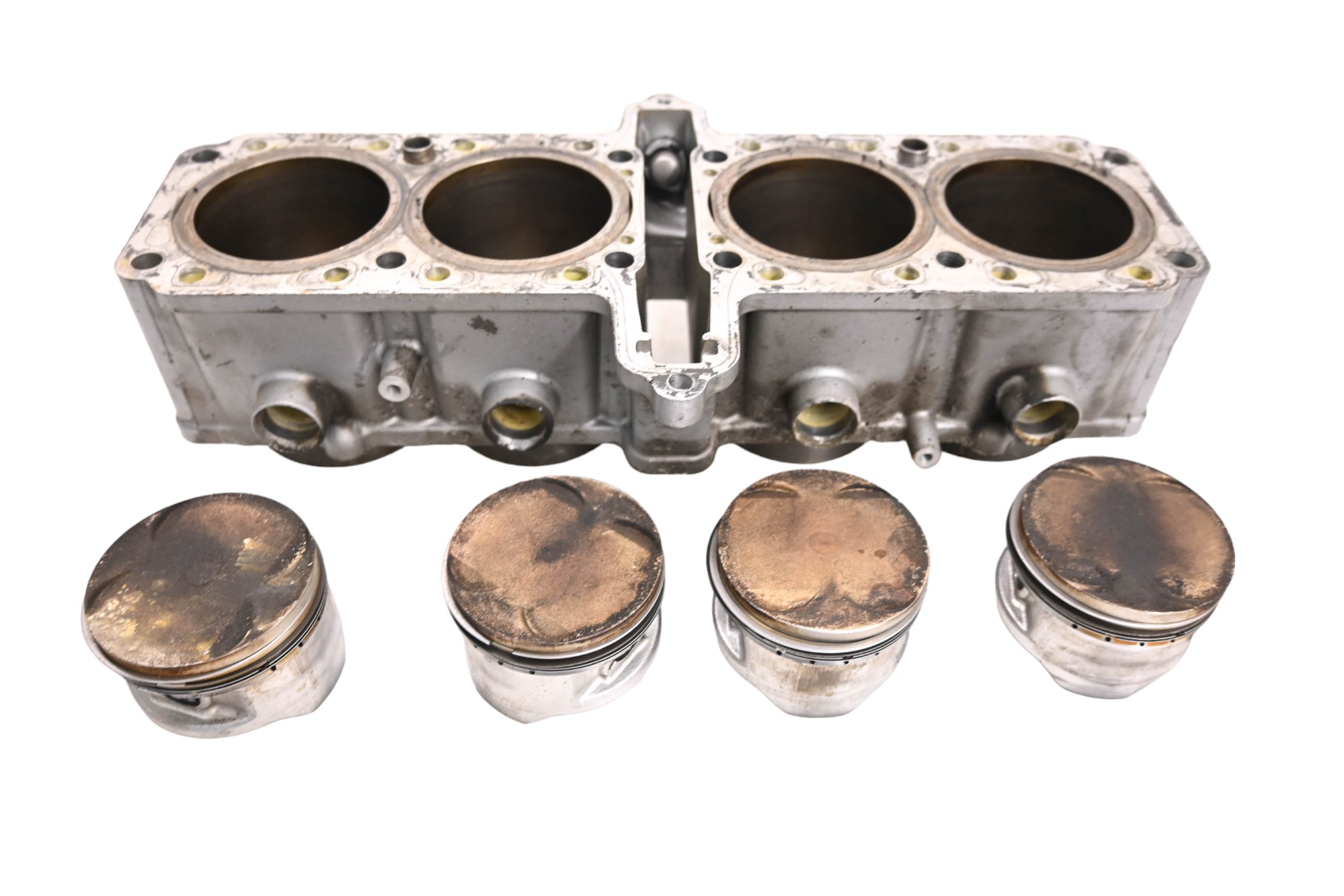 01 Kawasaki Voyager XII Cylinder & Pistons